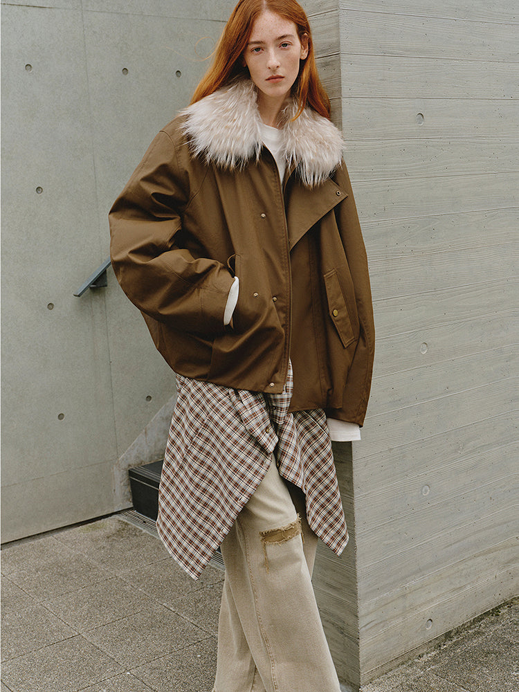 Cutting-edge Style, warm and detachable raccoon fur collar short silhouette down jacket-0