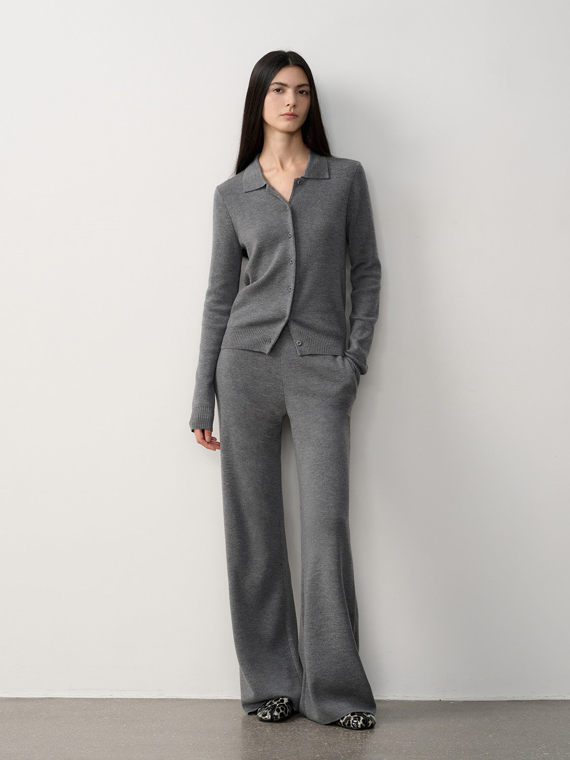 "Lazy urban" Yangtze Merino wool polo-neck cardigan straight-leg knitted pants suit-3