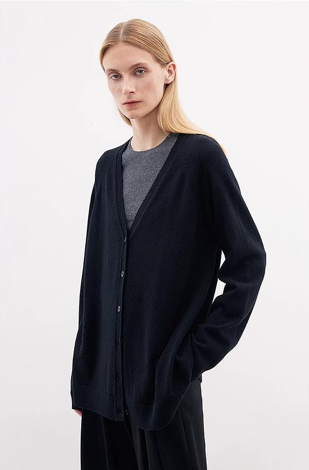 Australian merino wool loose V-neck wool knitted cardigan-0