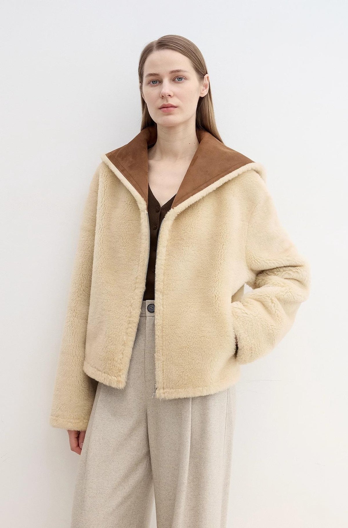 Floating Dune Contrast Navy Collar Shearling Jacket-3