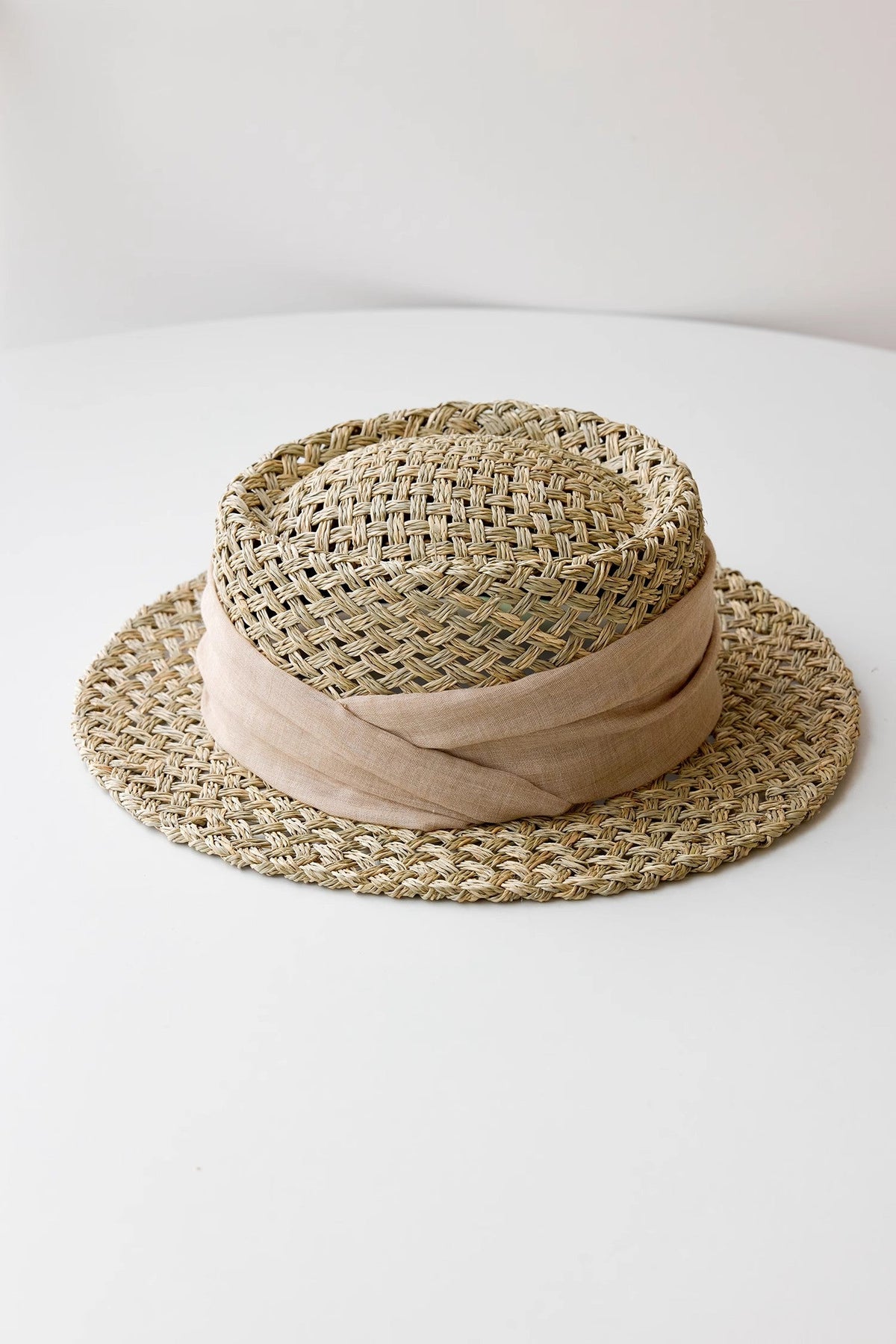 "Casual Beach Hat" French retro all-match salty grass woven concave top sun hat for summer-0