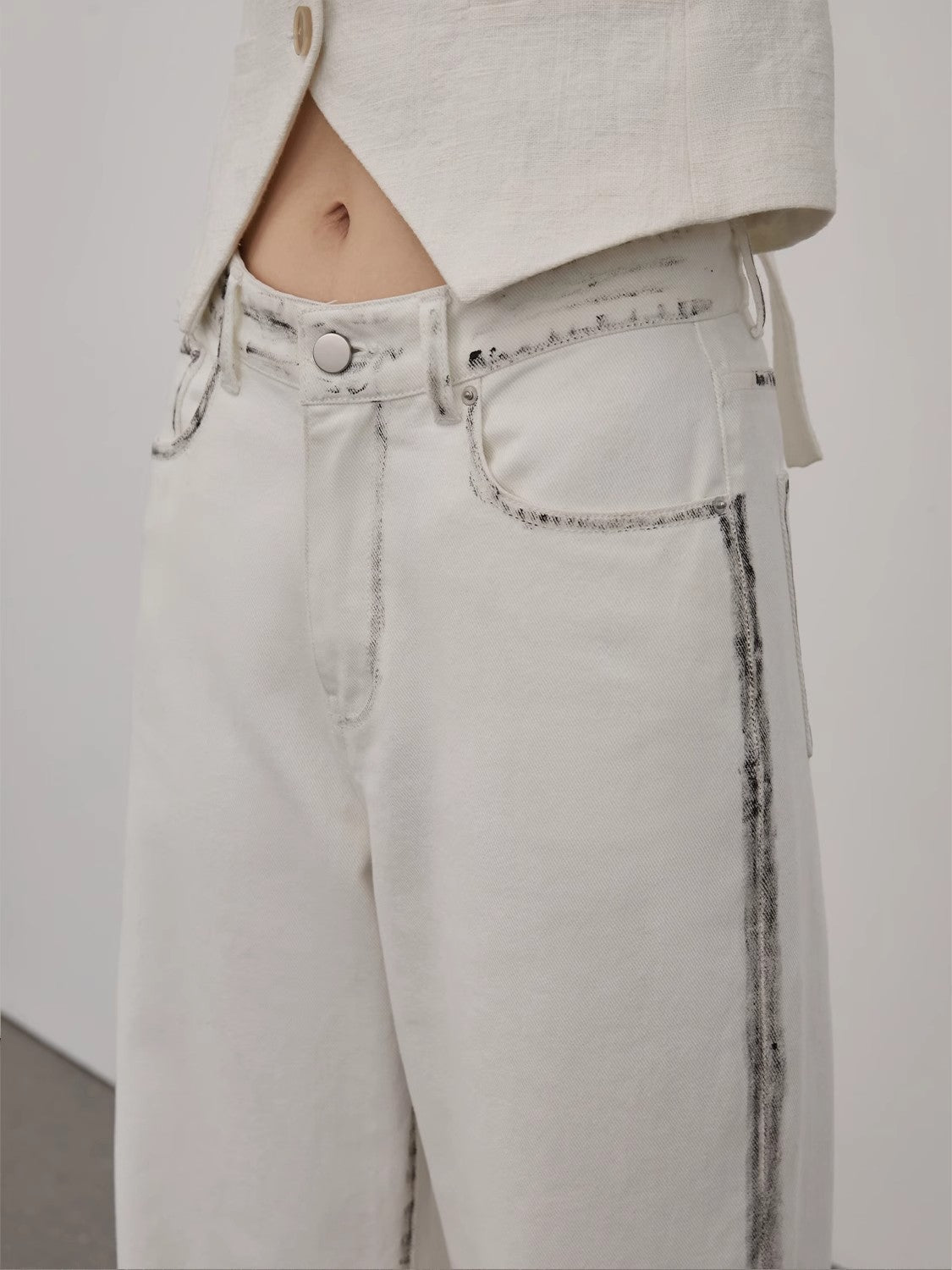 Beyond the Clouds White Loose-fitting Brush the edges Wide-leg Pants-2