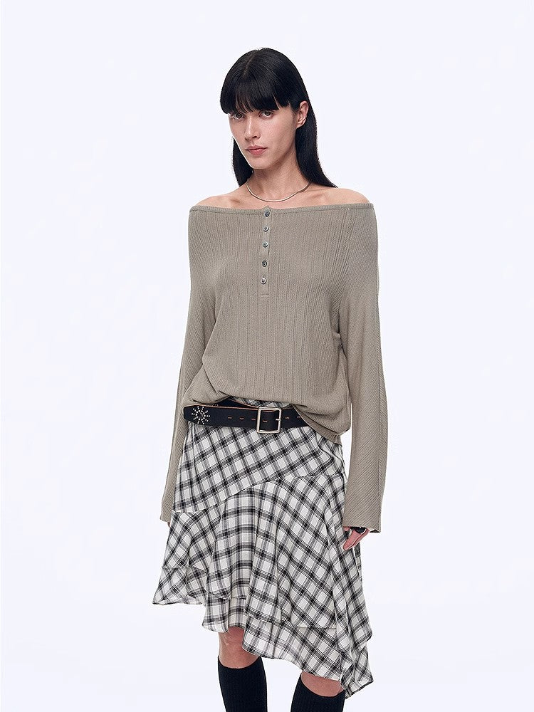 "Fashion Law" Casual One-shoulder Raglan Sleeve T-shirt Top-1