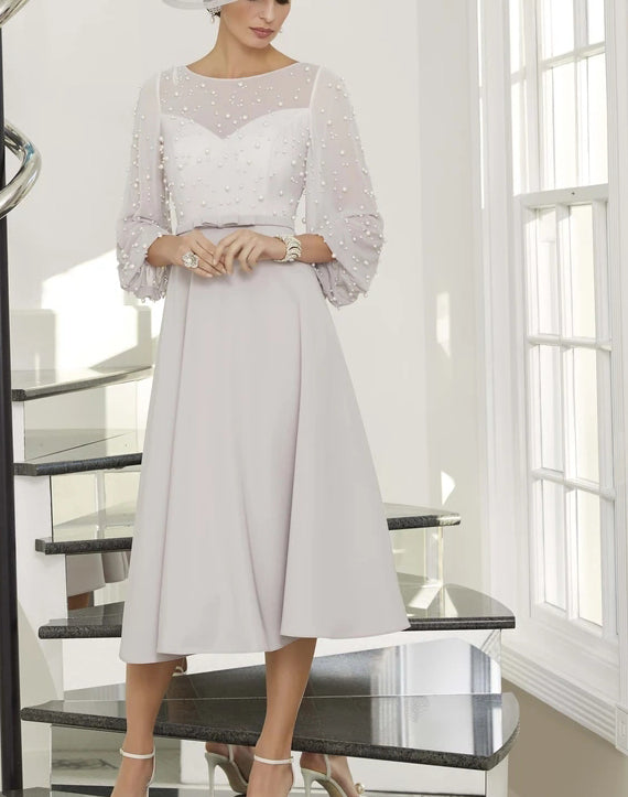 The pearl-embellished ball sleeves mum dress-3