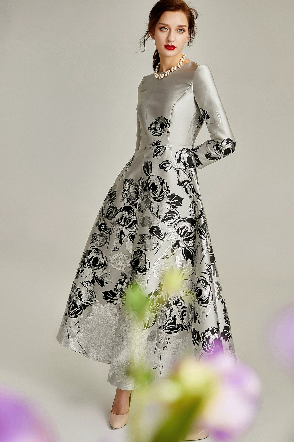 The A-line Silver Jacquard Formal Mum Dress-5