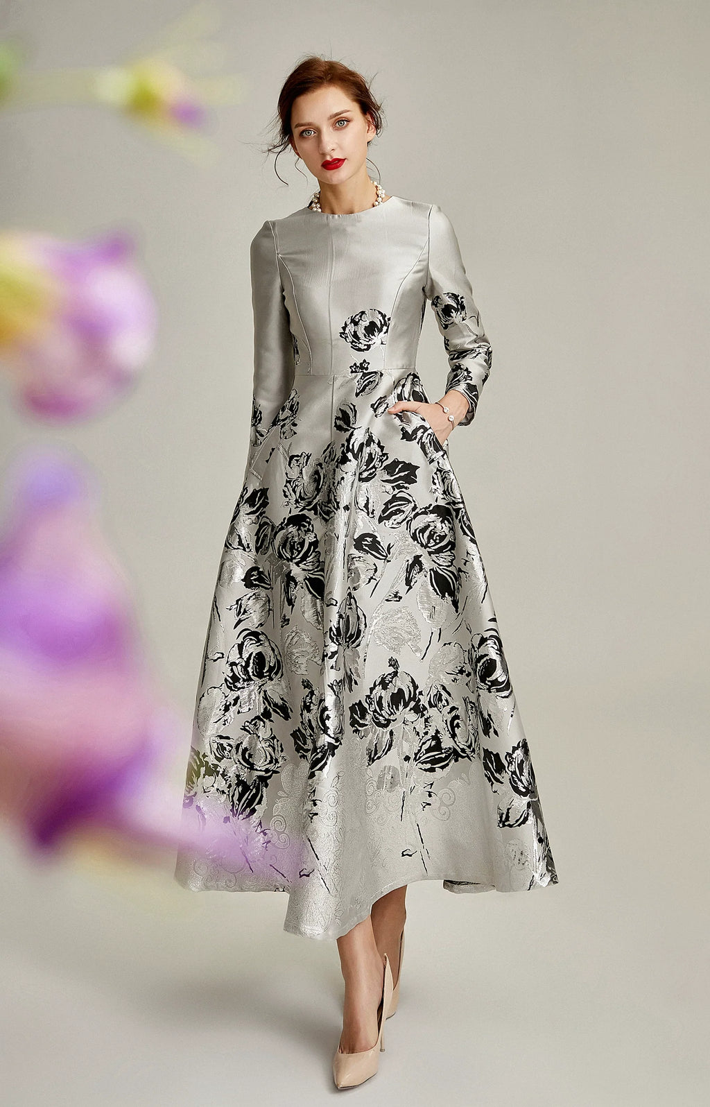The A-line Silver Jacquard Formal Mum Dress-3