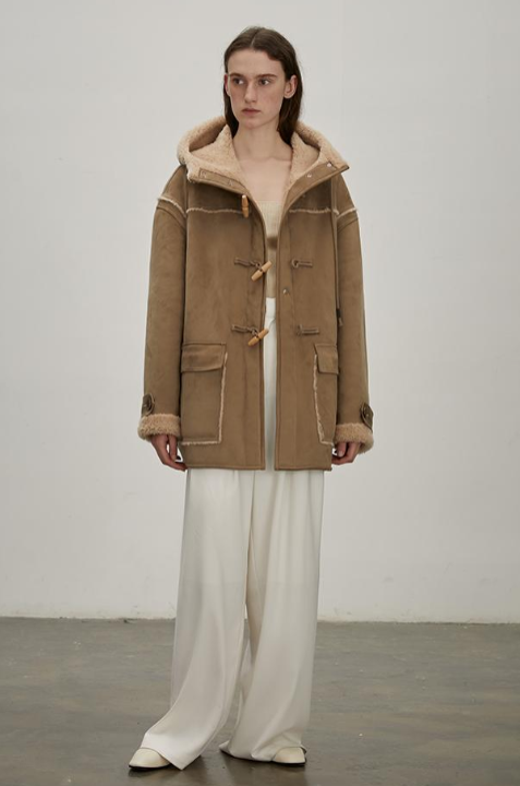 "Quartet Short" Wool Artificial Compositesuede Hooded Shearling Jacket-0