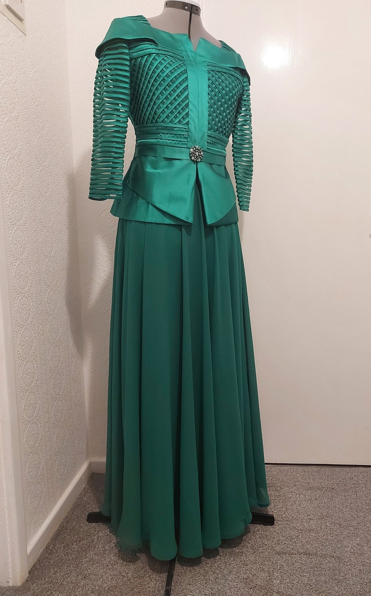 Green delicate-weave mom swing skirt suit-2