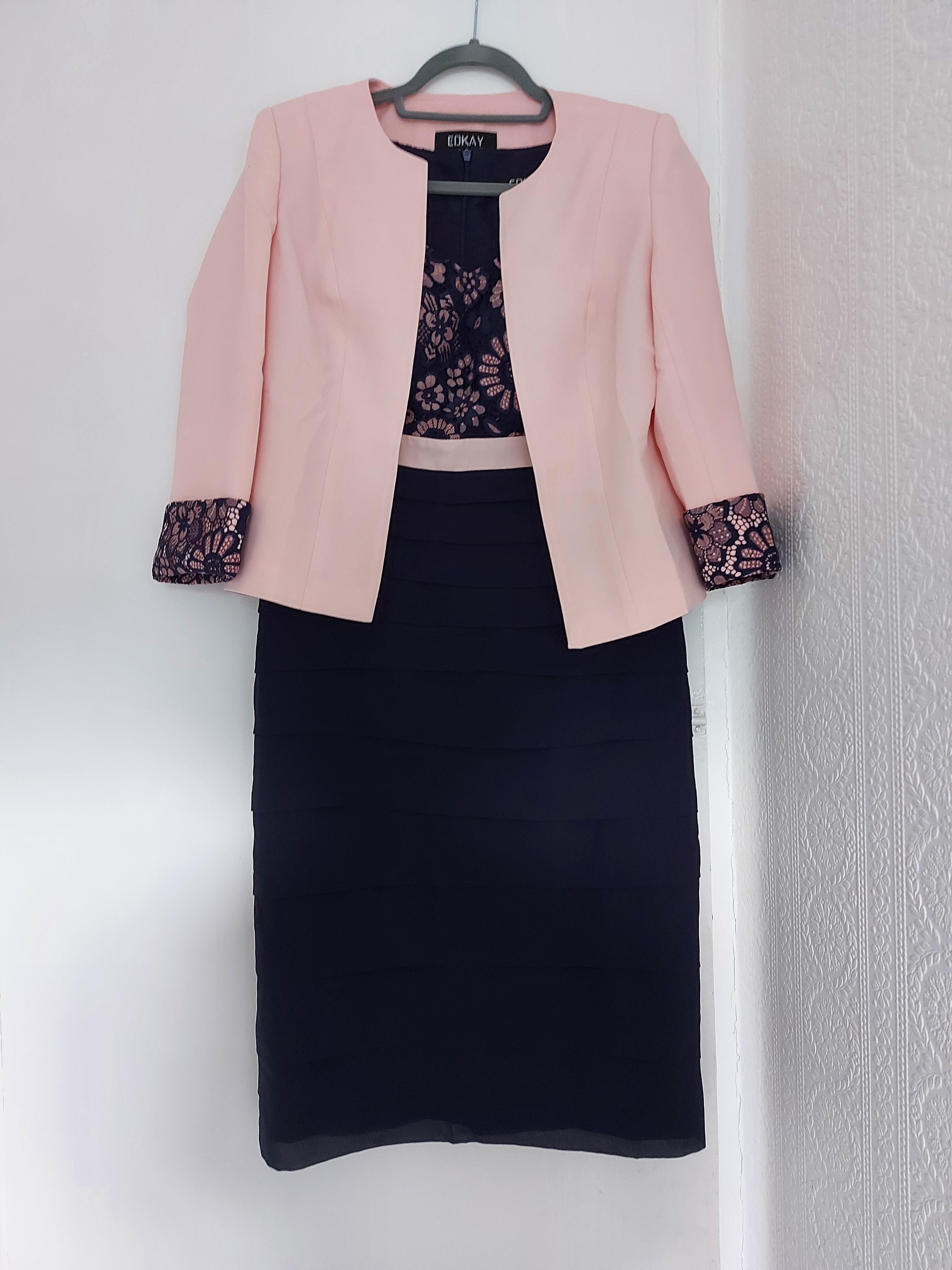 The navy-pink 2-piece formal mum dress suit-4