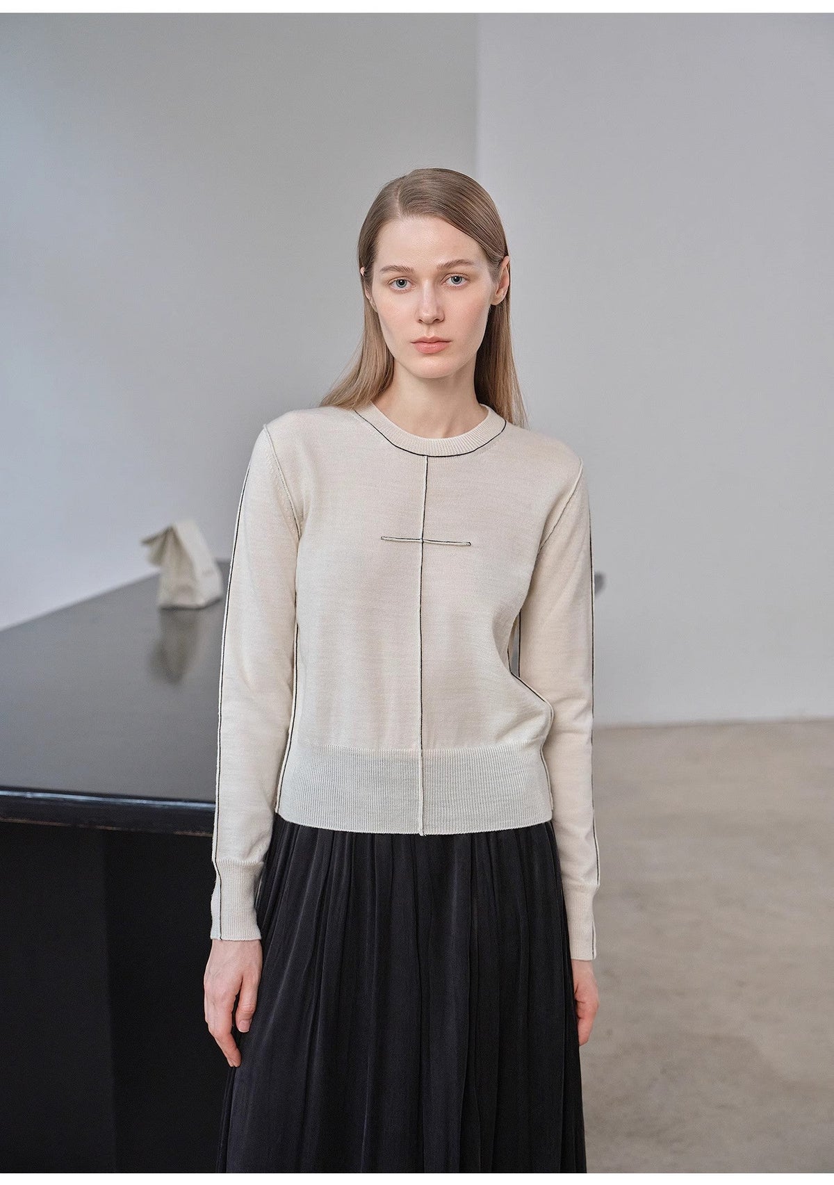 “Imbell"Imported Yangtze 30NM Contrast Stitch Wool Knit Skin-Friendly Short Top-1