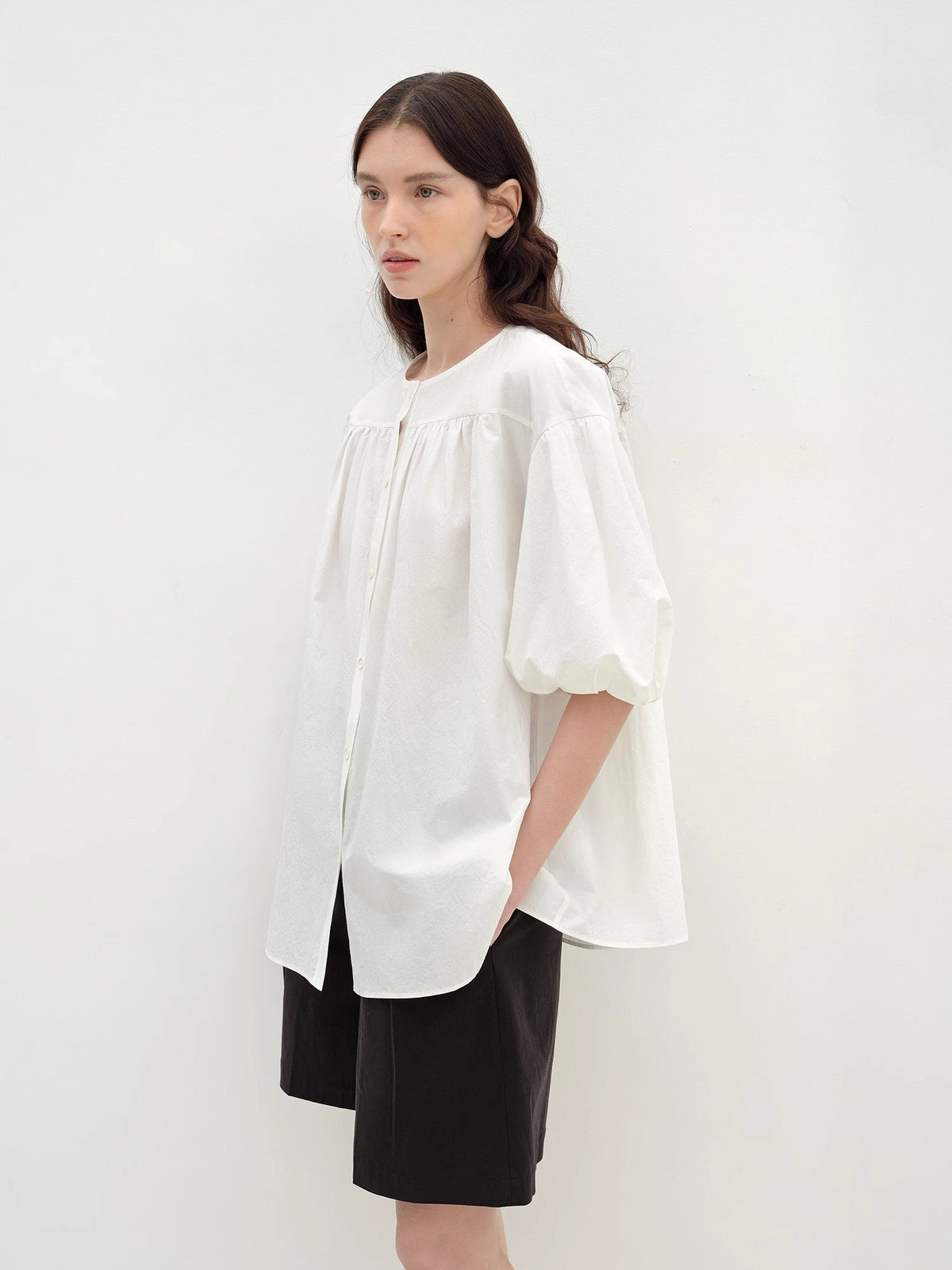 "Romantic Line Drawing" Pure Cotton Slightly Wrinkled Puff Sleeve Short Top for Women-4