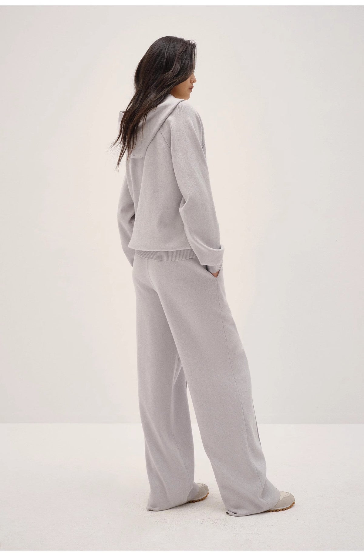 "Winter Morning Sunshine" French Lazy Style Wool Blend Design Loose Slimming Knit Casual Pants for Women-4