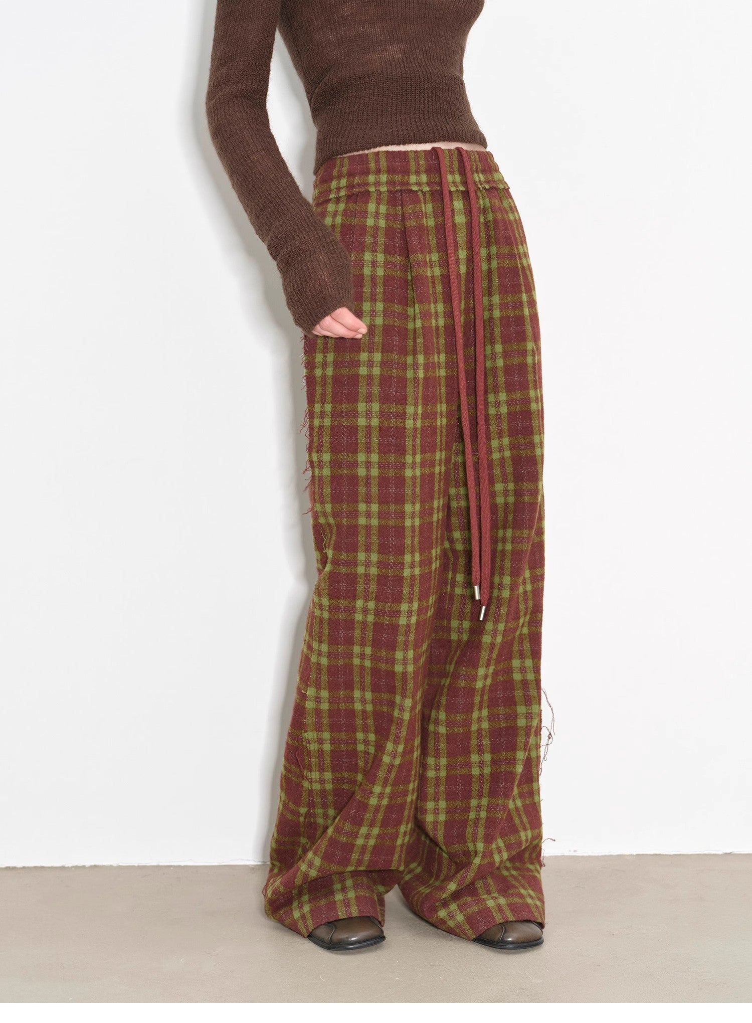 "Vintage Opportunity" High-Proportion Merino Wool Single Pleated Plaid Tweed Low-Rise Wide-Leg Casual Pants-4