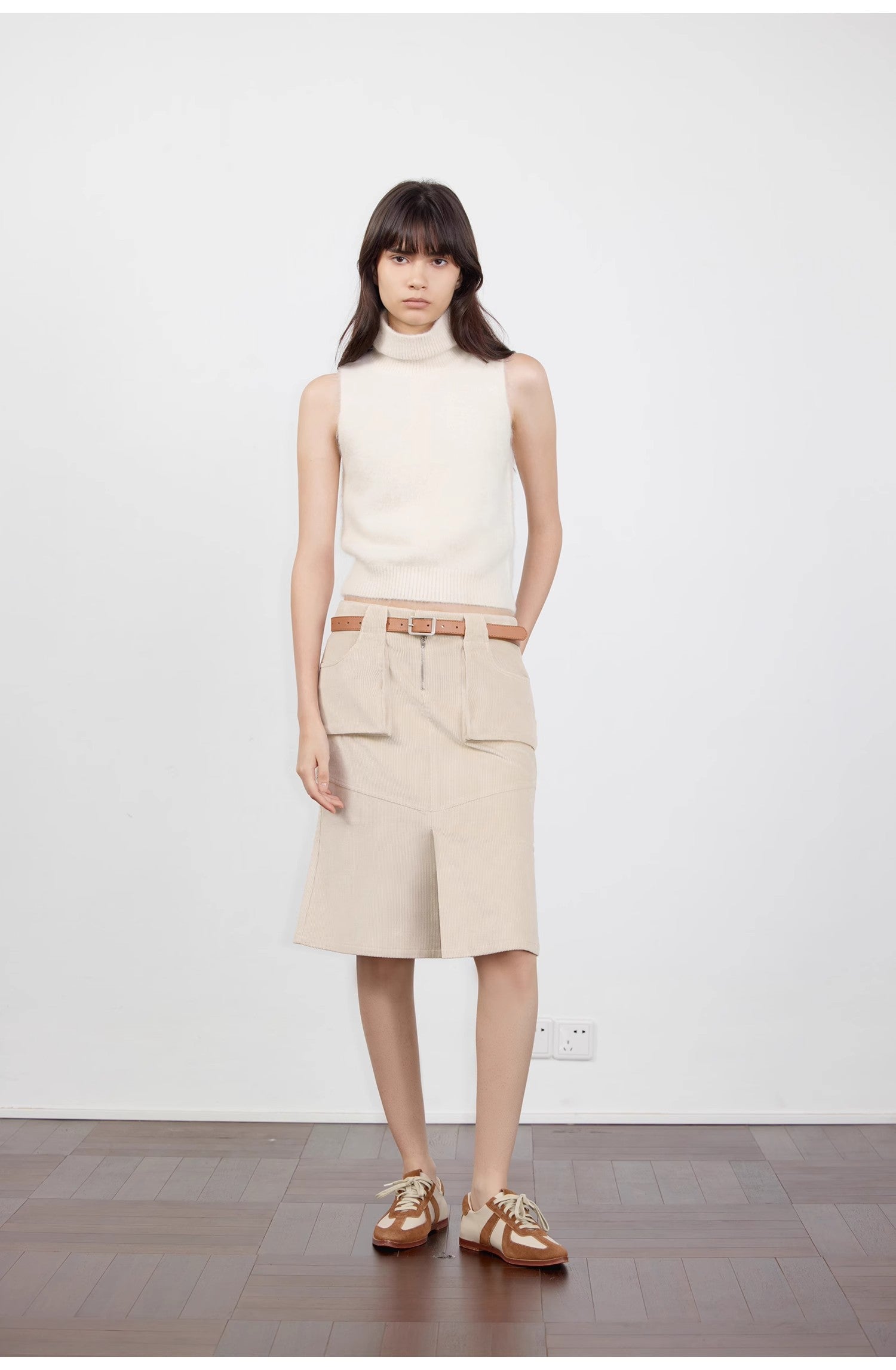 "Postcard Memory" Retro corduroy design front slit workwear fishtail skirt-0