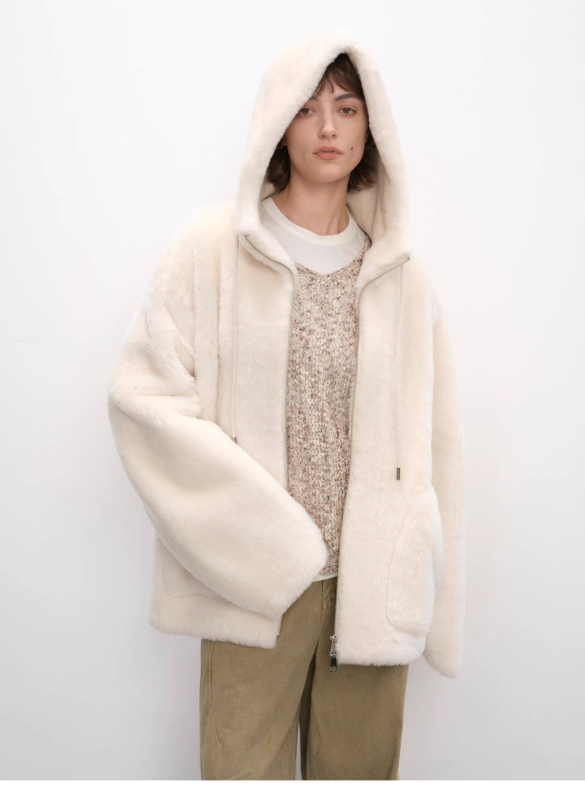 "Otaru Snow" casual hooded silhouette dropped shoulder merino wool sheepskin fur coat for women-4