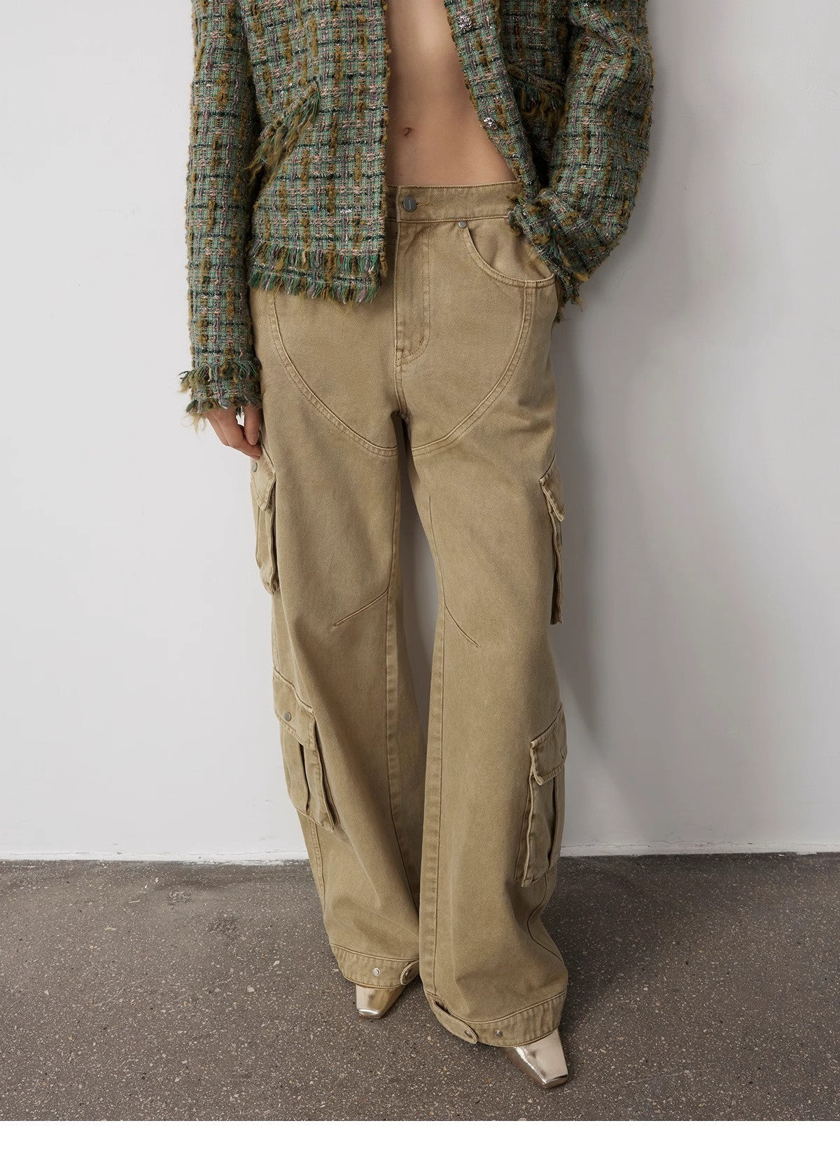"Nostalgic Wasteland" Heavy Washed Personalized Distressed American Streetwear Large Pocket Cocoon Jeans-1