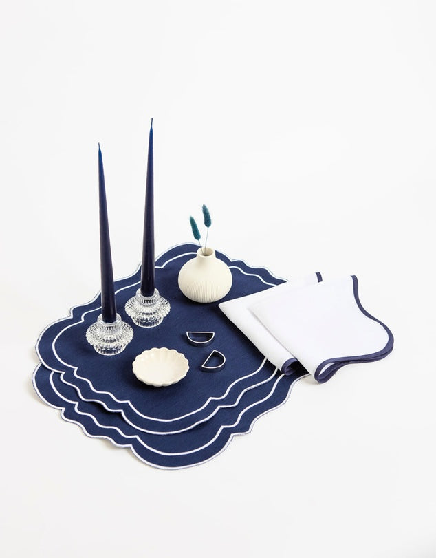 Linen Table Placemet and Napkins Set with Embroidered Scalloped Edges-4
