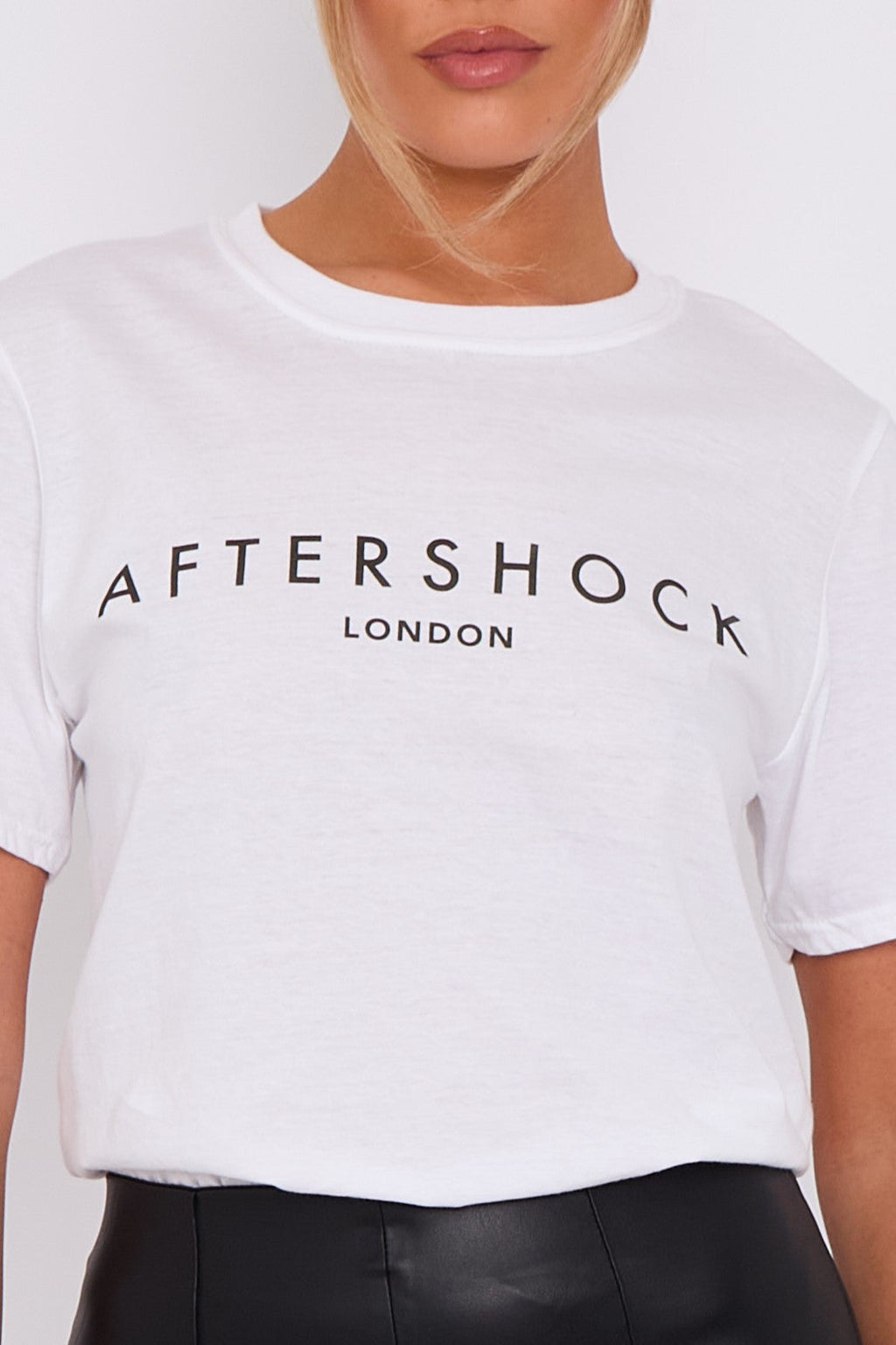 White Logo Short Sleeve Round Neck T-Shirt-2