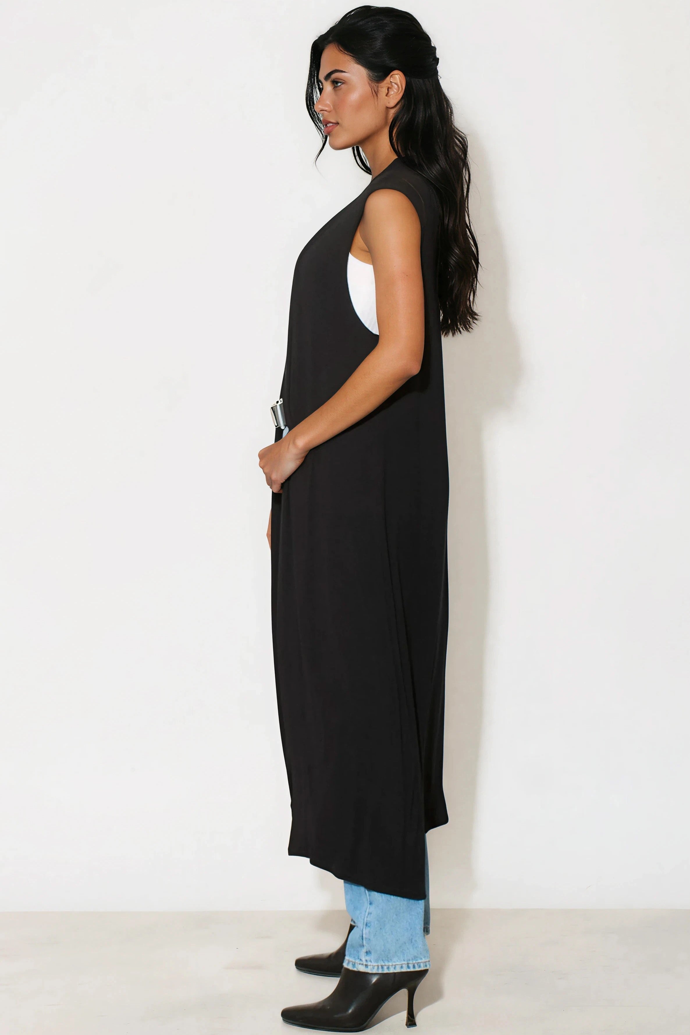 Black Sleeveless Longline Maxi Cardigan-2