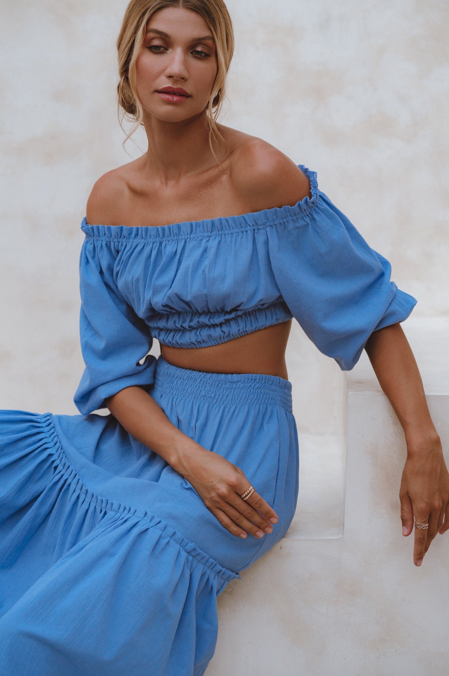 Annabelle Linen Cropped Top-1