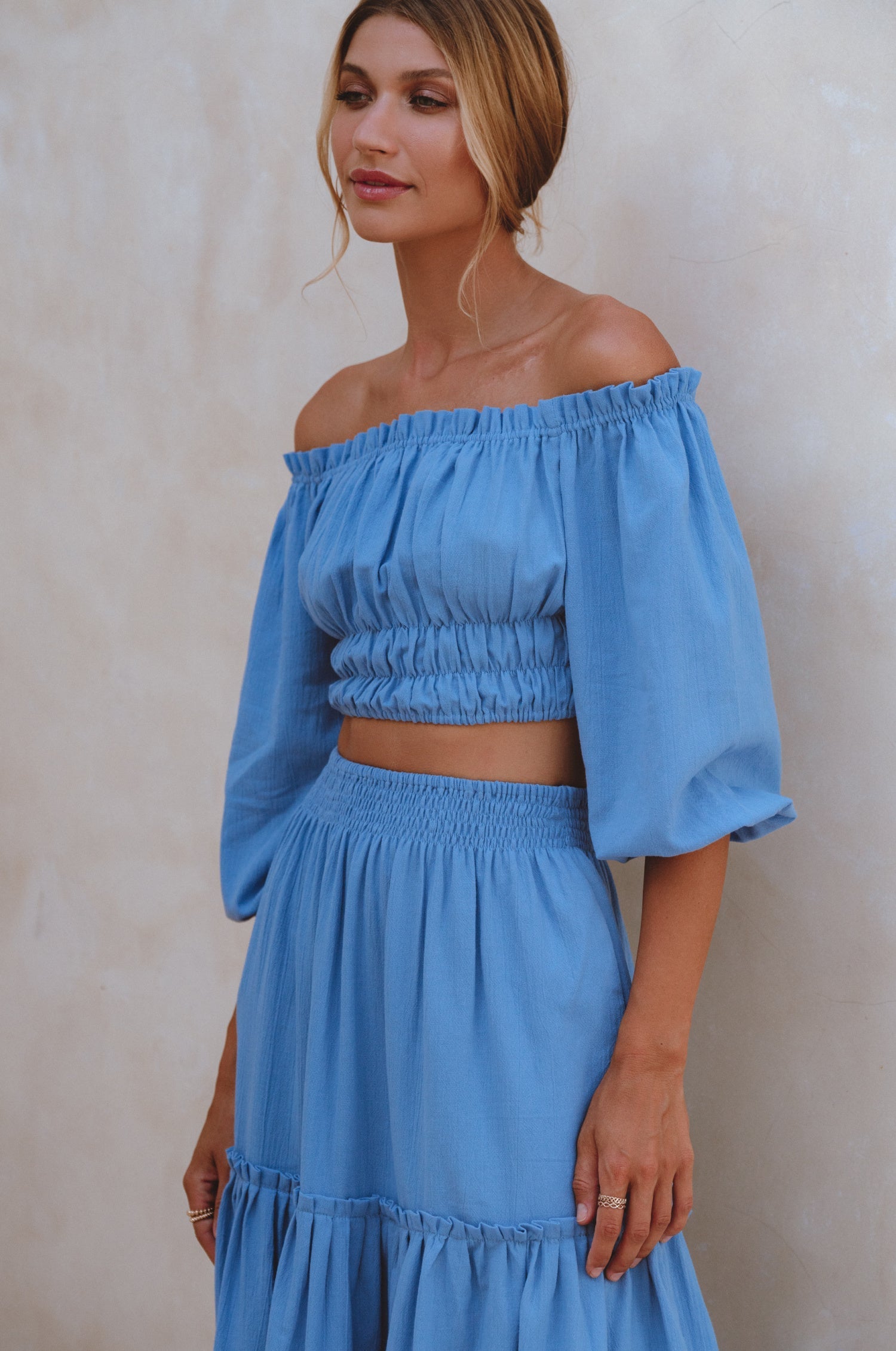 Annabelle Linen Cropped Top-3