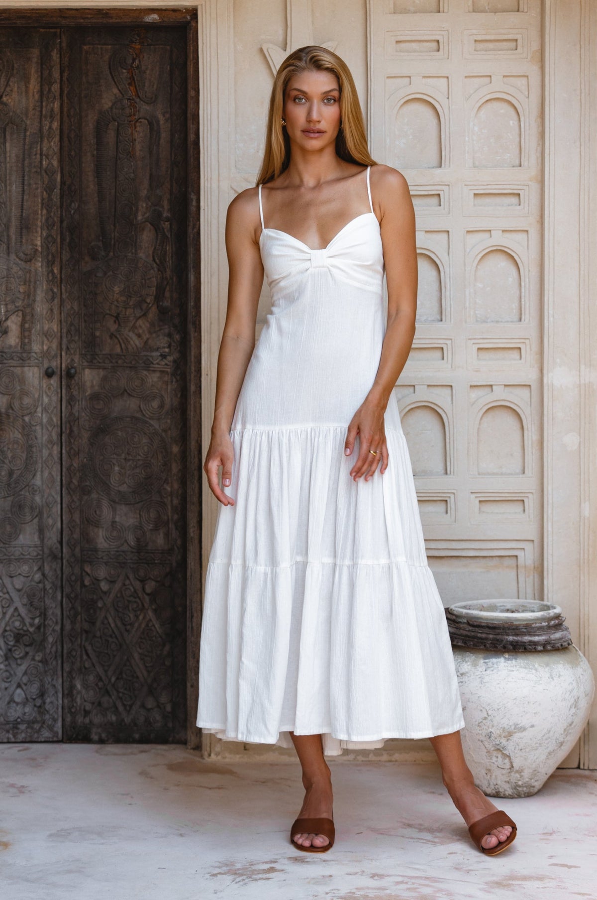 Aurelia Linen Maxi Dress-3