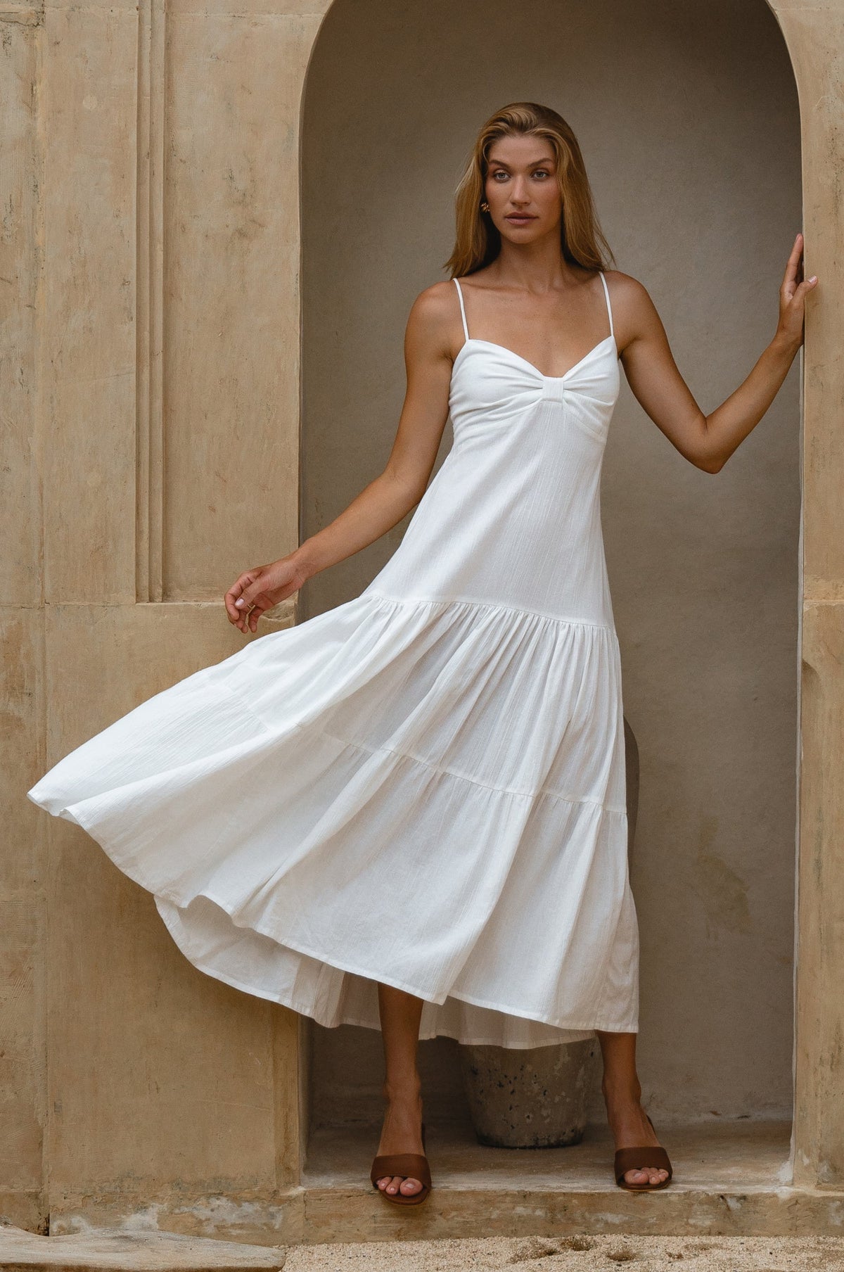 Aurelia Linen Maxi Dress-7