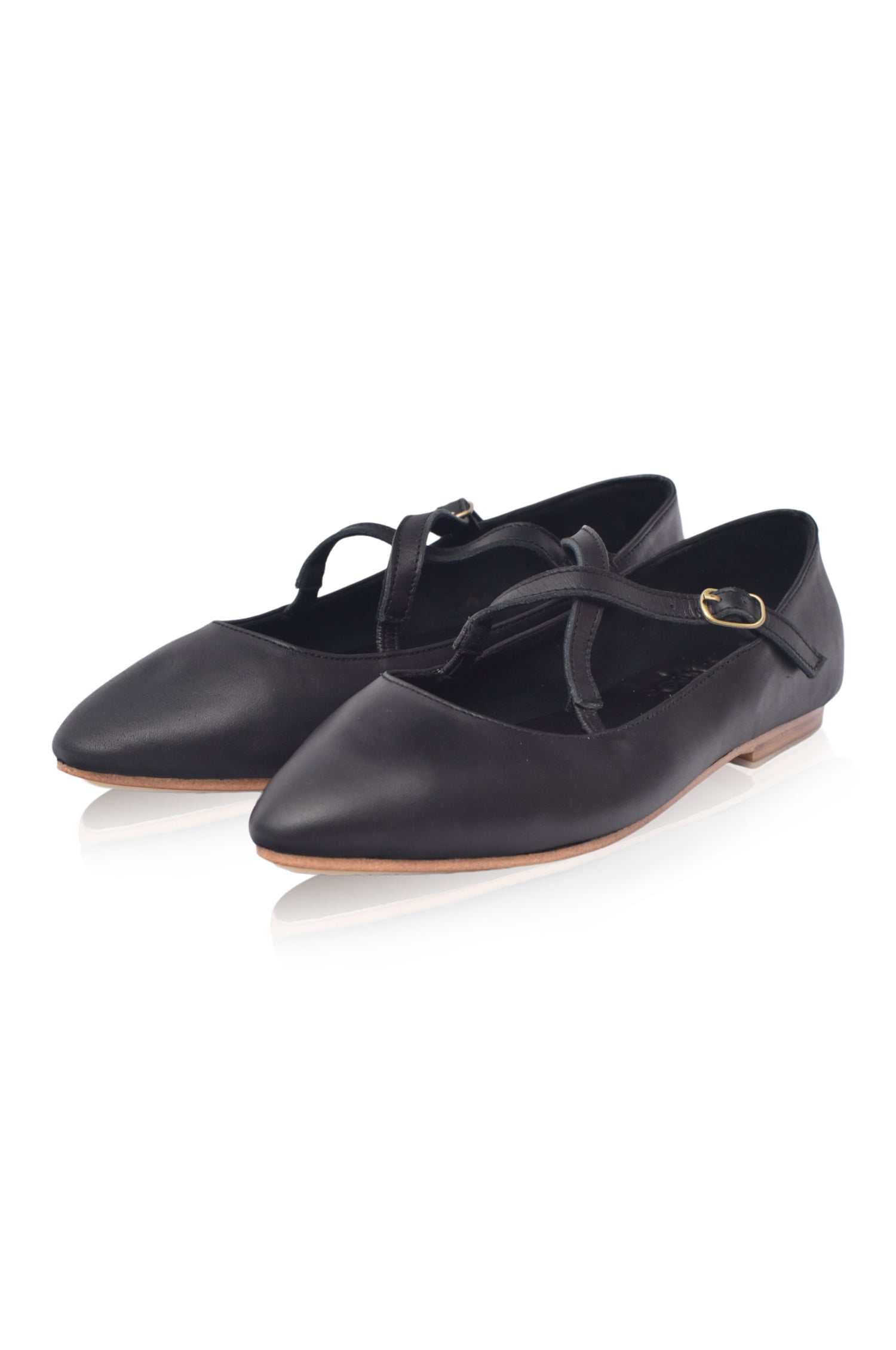 Bella Vita Criss-Cross Pointed Flats-2