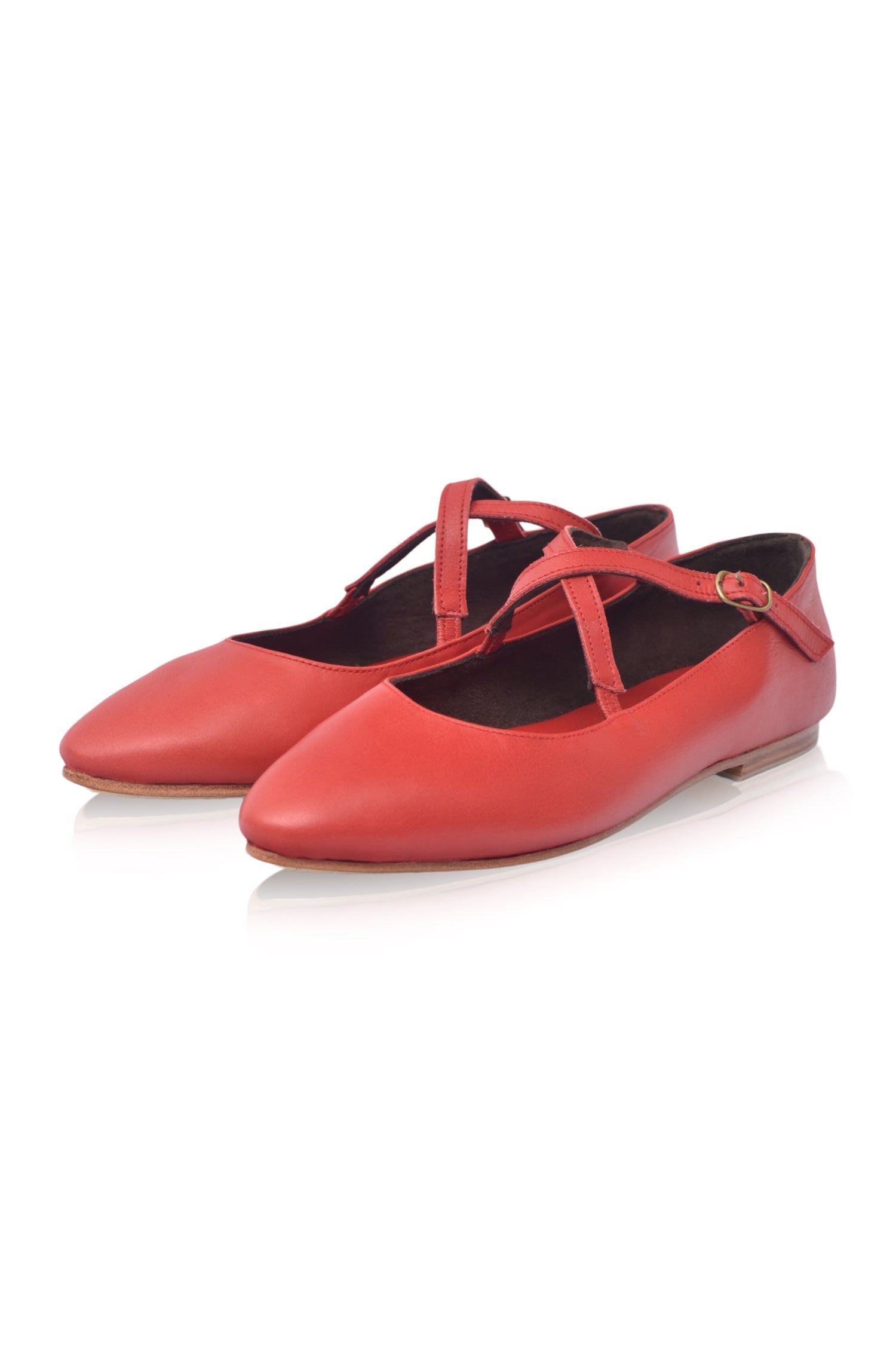 Bella Vita Criss-Cross Pointed Flats-2