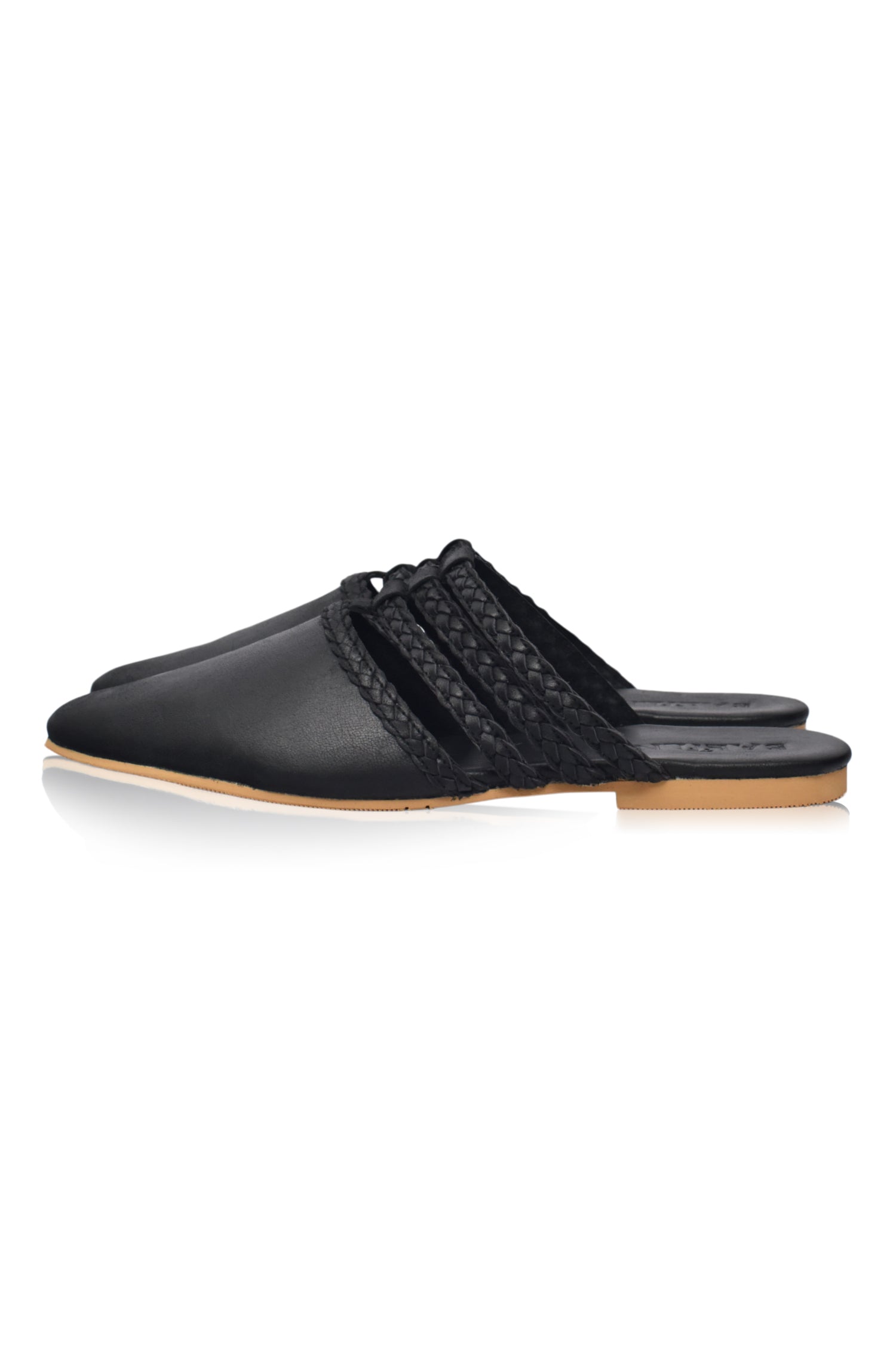 Breeze Pointy Toe Loafers-1