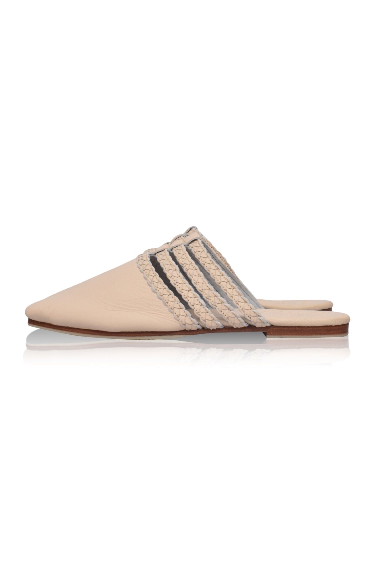 Breeze Pointy Toe Loafers-4