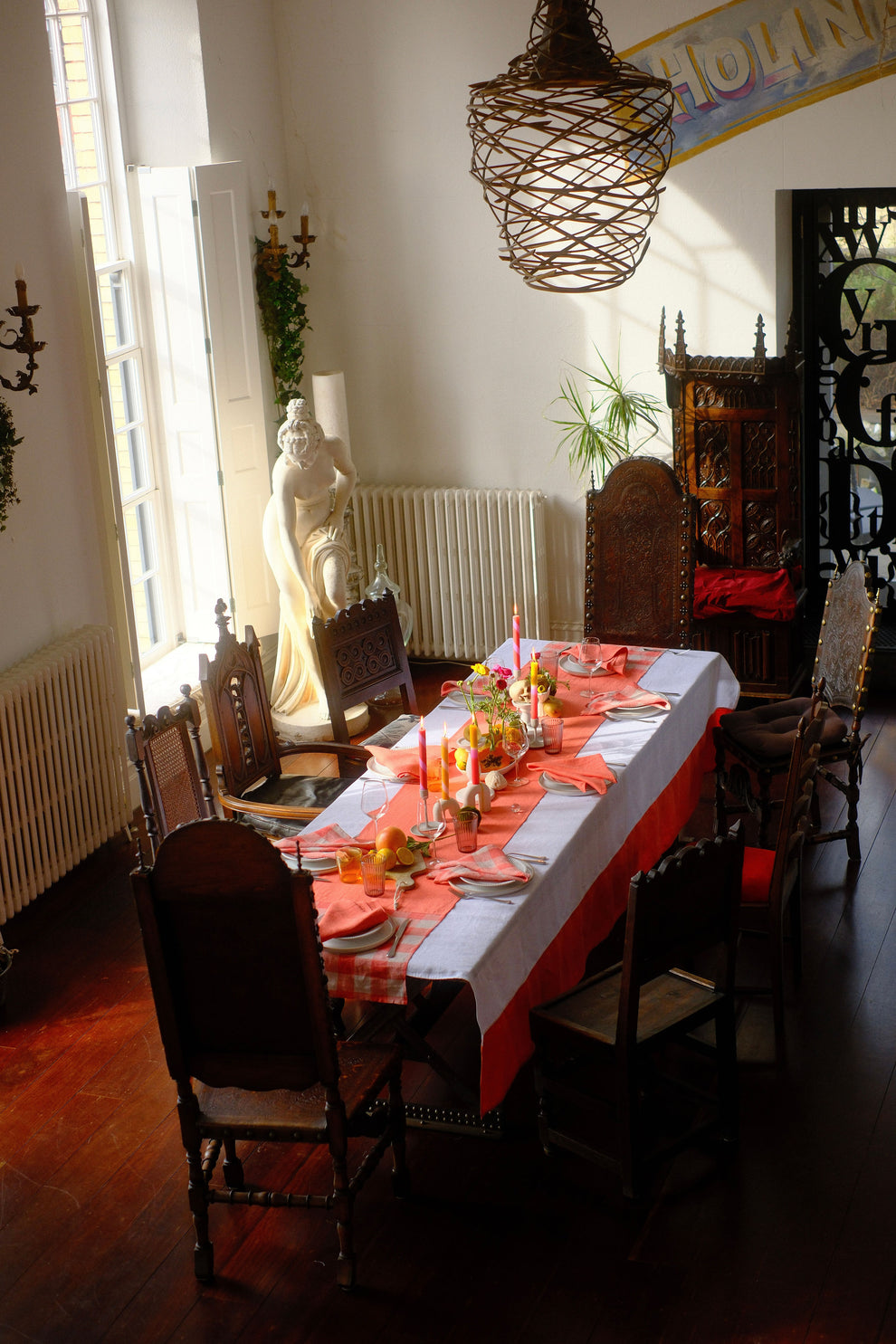 White with Georgia Peach Linen Table Cloth-1