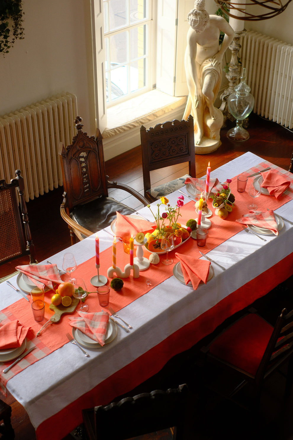 White with Georgia Peach Linen Table Cloth-2