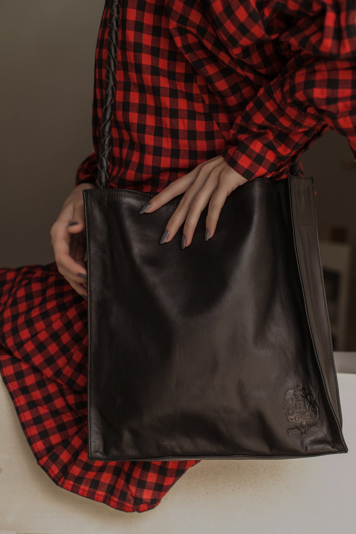 Day Leather Shoulder Bag-0