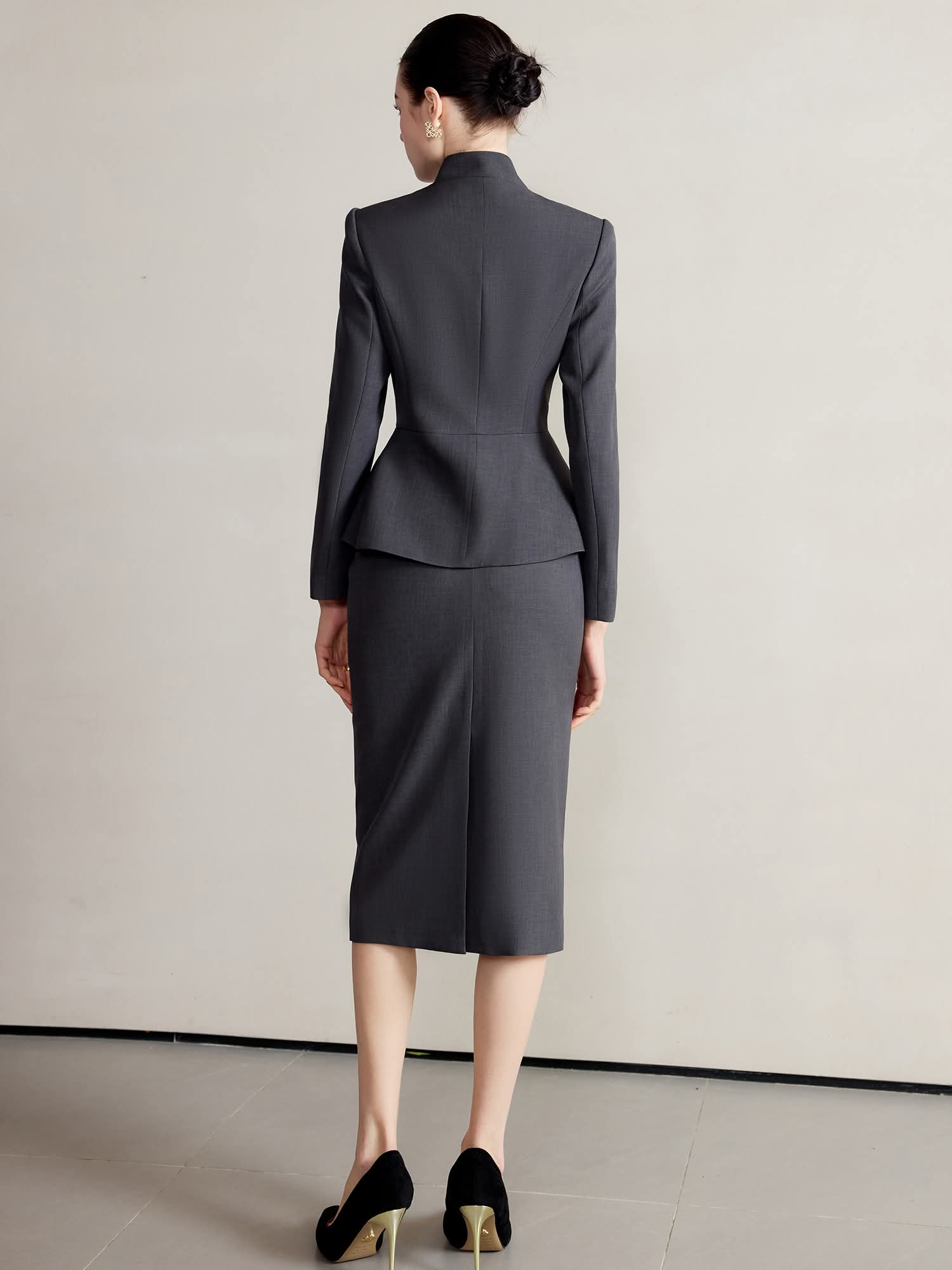 The Noire Élise Tie Detail Skirt Suit-2