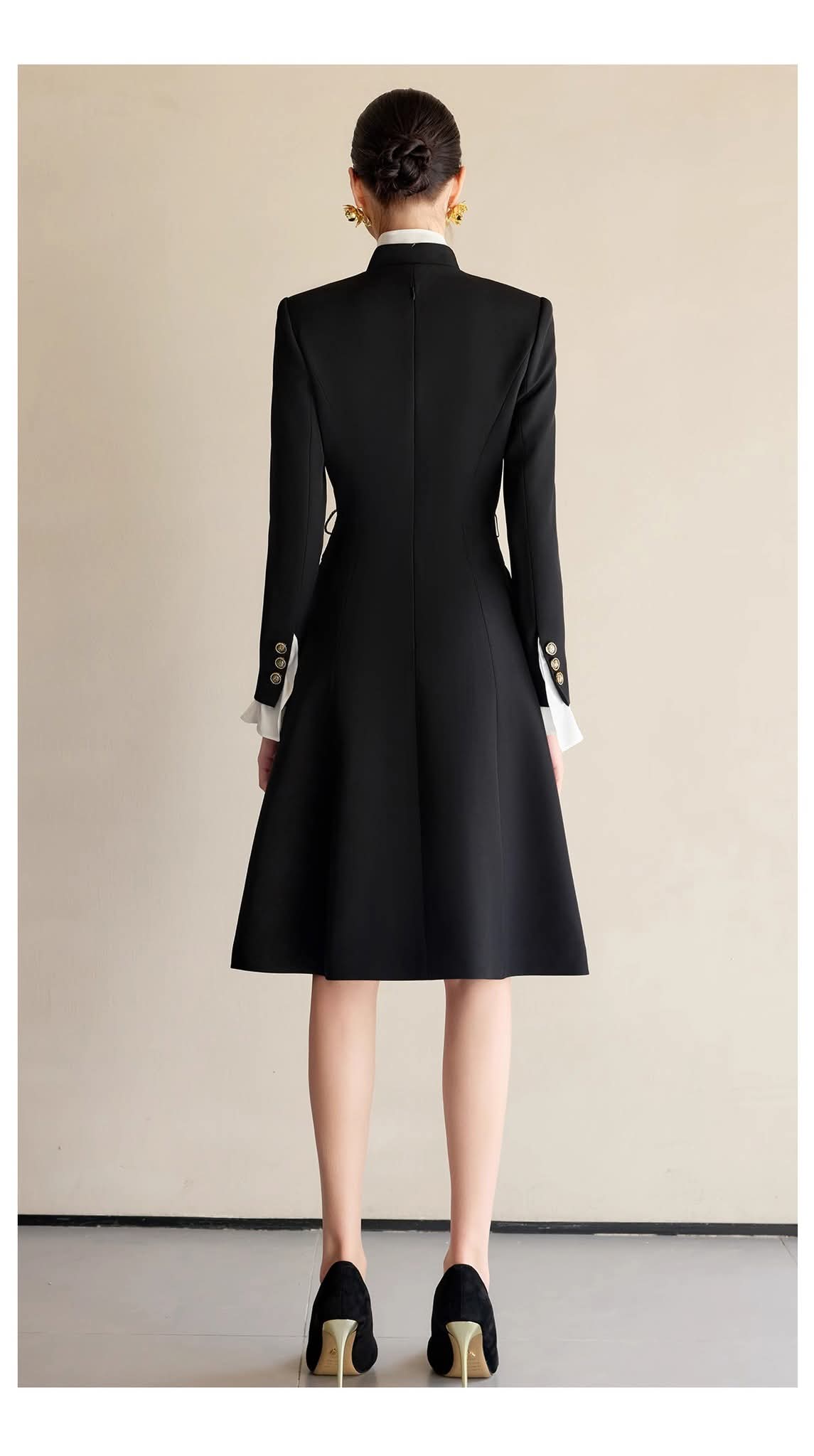 The Contrast-Ruffle Black Dress-3