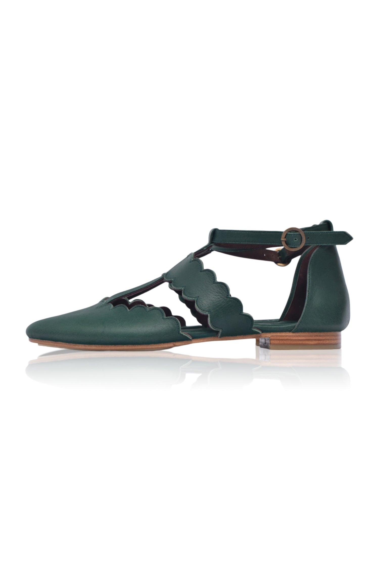 Gardenia Scalloped Pointed Toe Flats-3