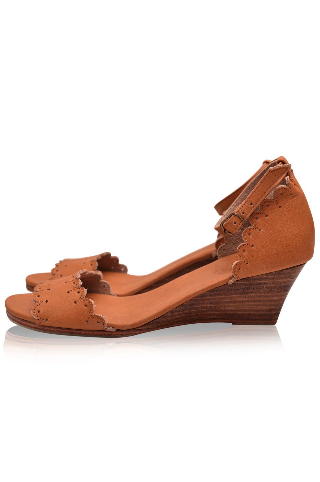 Dreamland Wooden Wedge Sandals-1