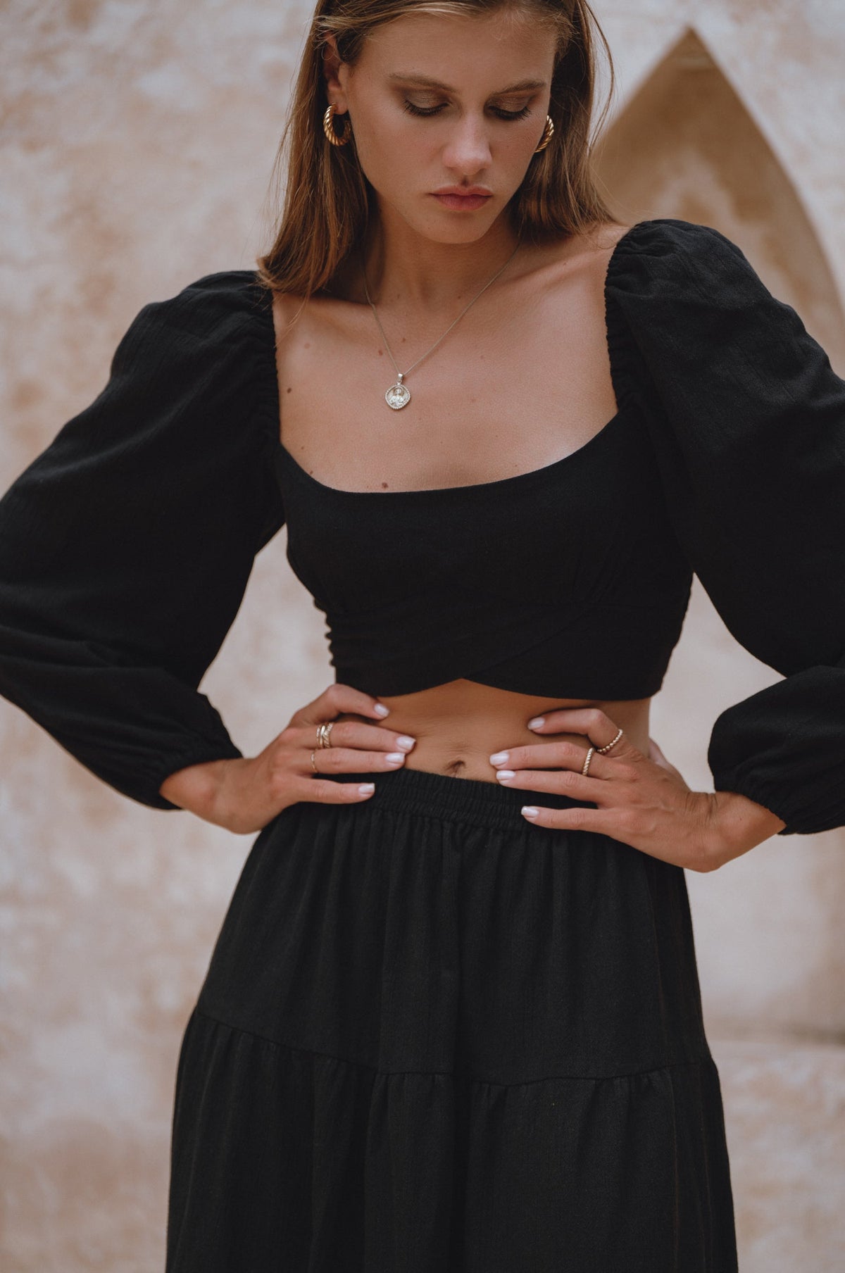Helsa Long Sleeve Linen Top-1