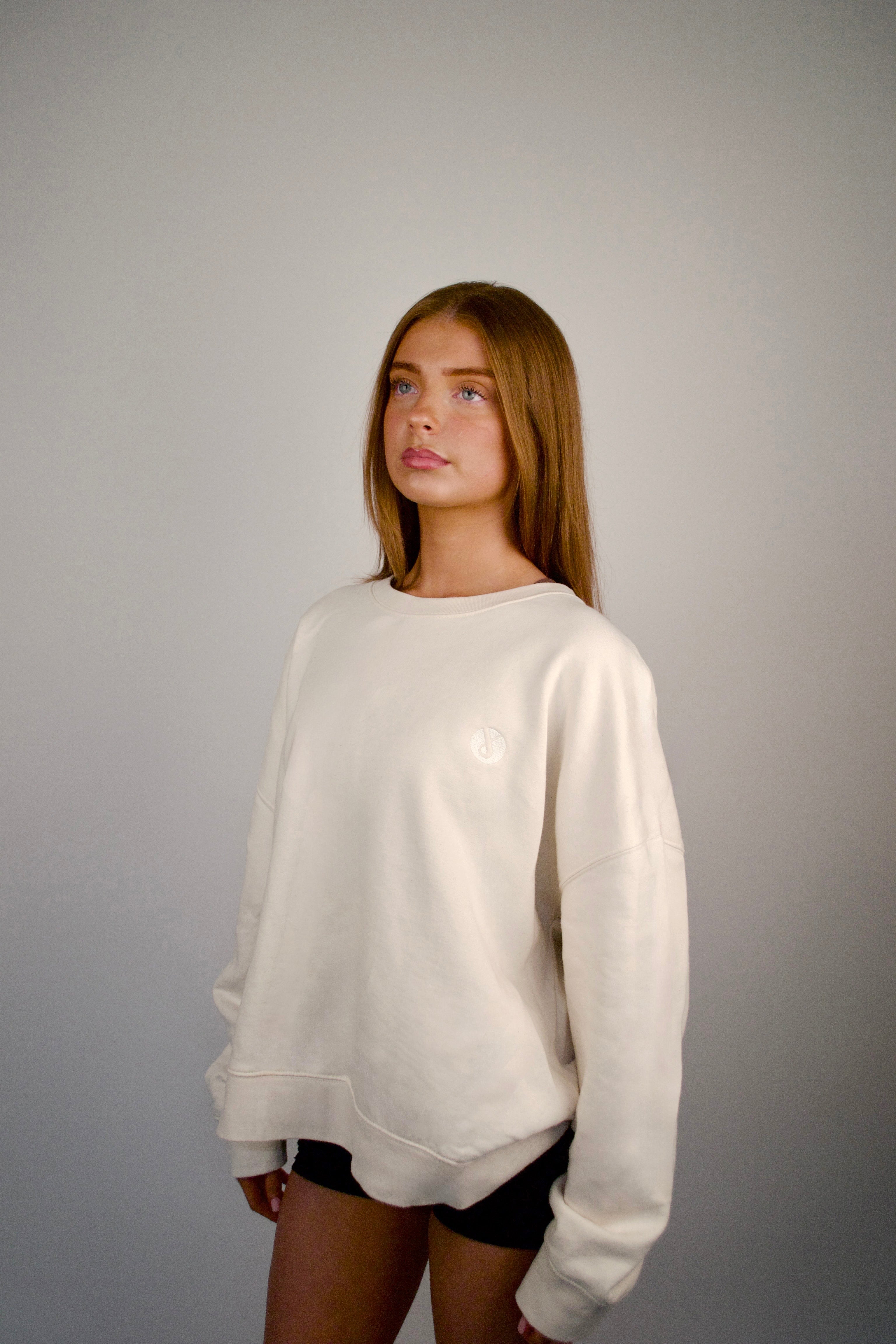 Elevate Sweatshirt Liana-2