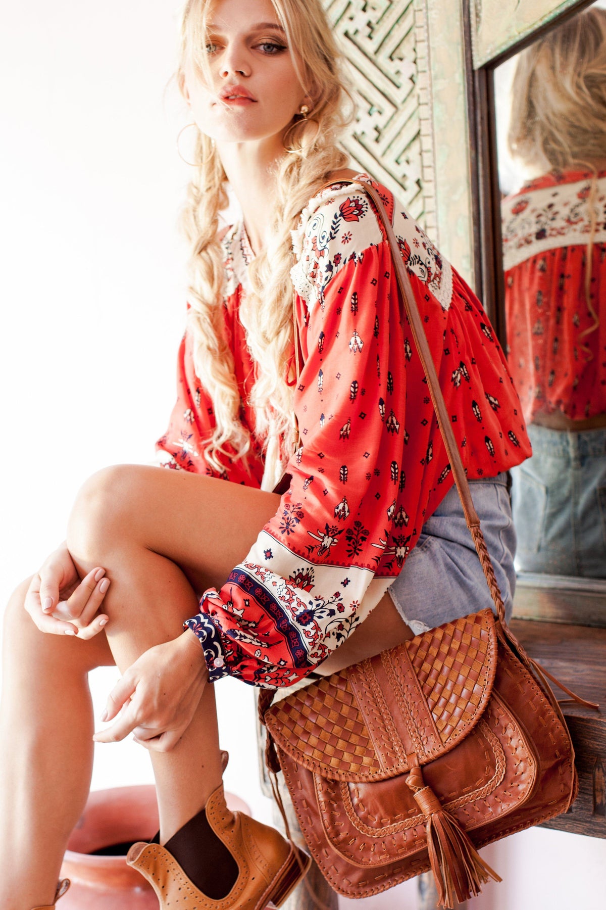 San Tropez Leather Saddle-1