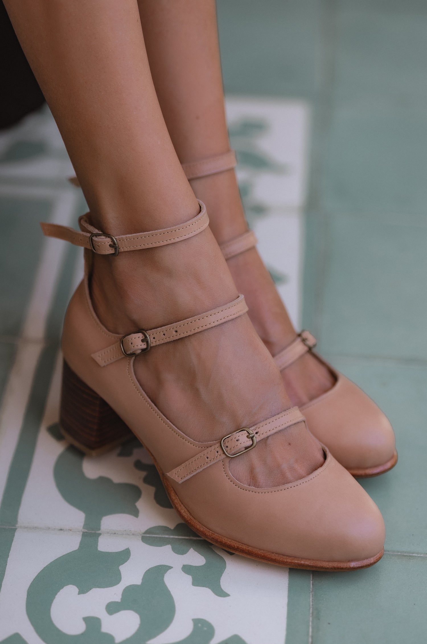 Jardin Block Heel Leather Pumps-0