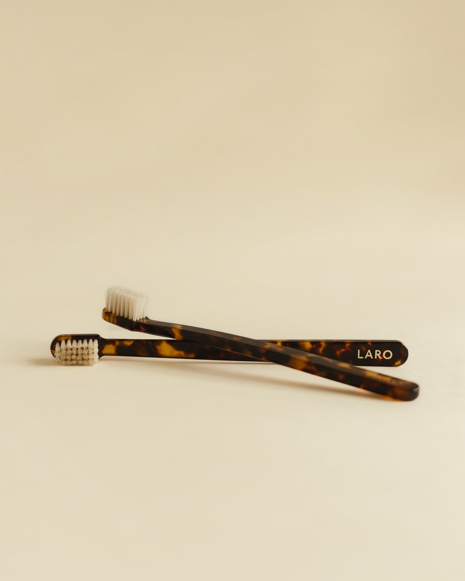 Laro x Koh-I-Noor Signature Toothbrush-0