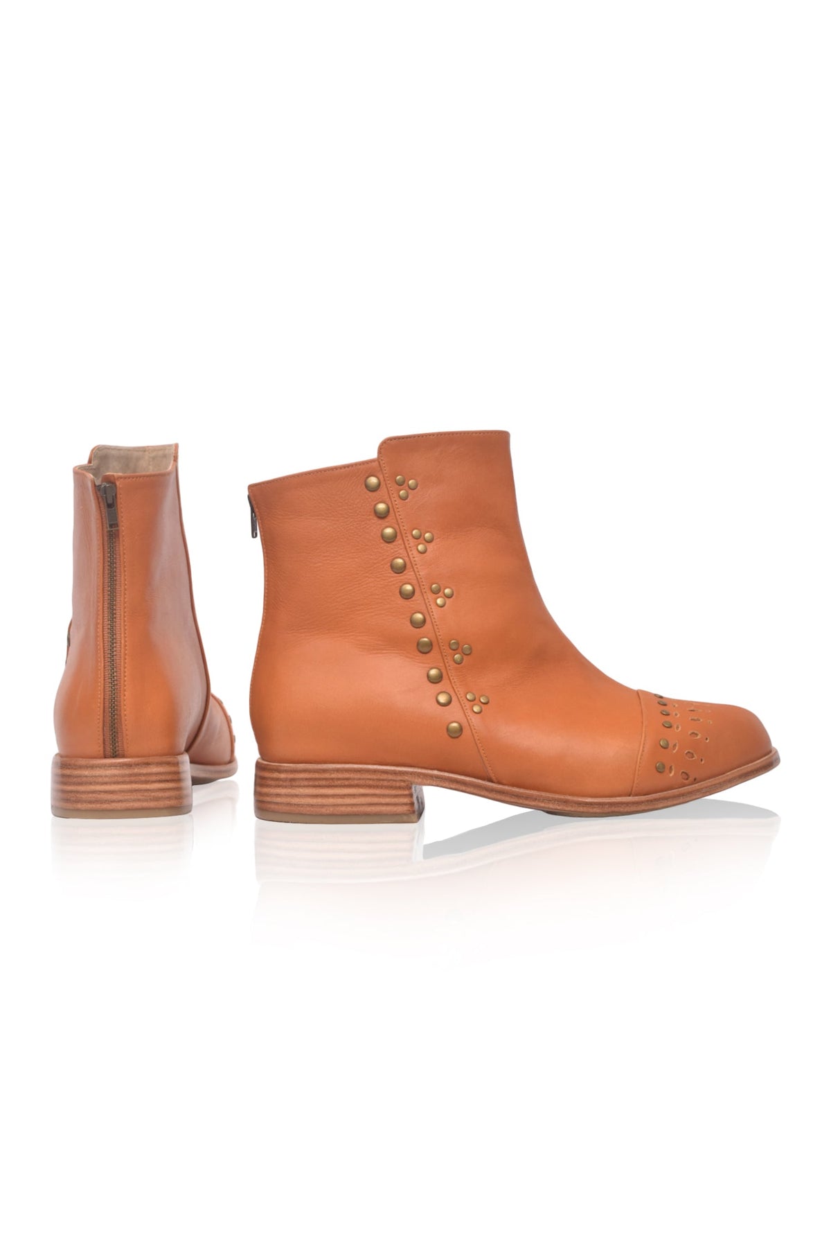 Lunaire Chelsea Leather Boots-3