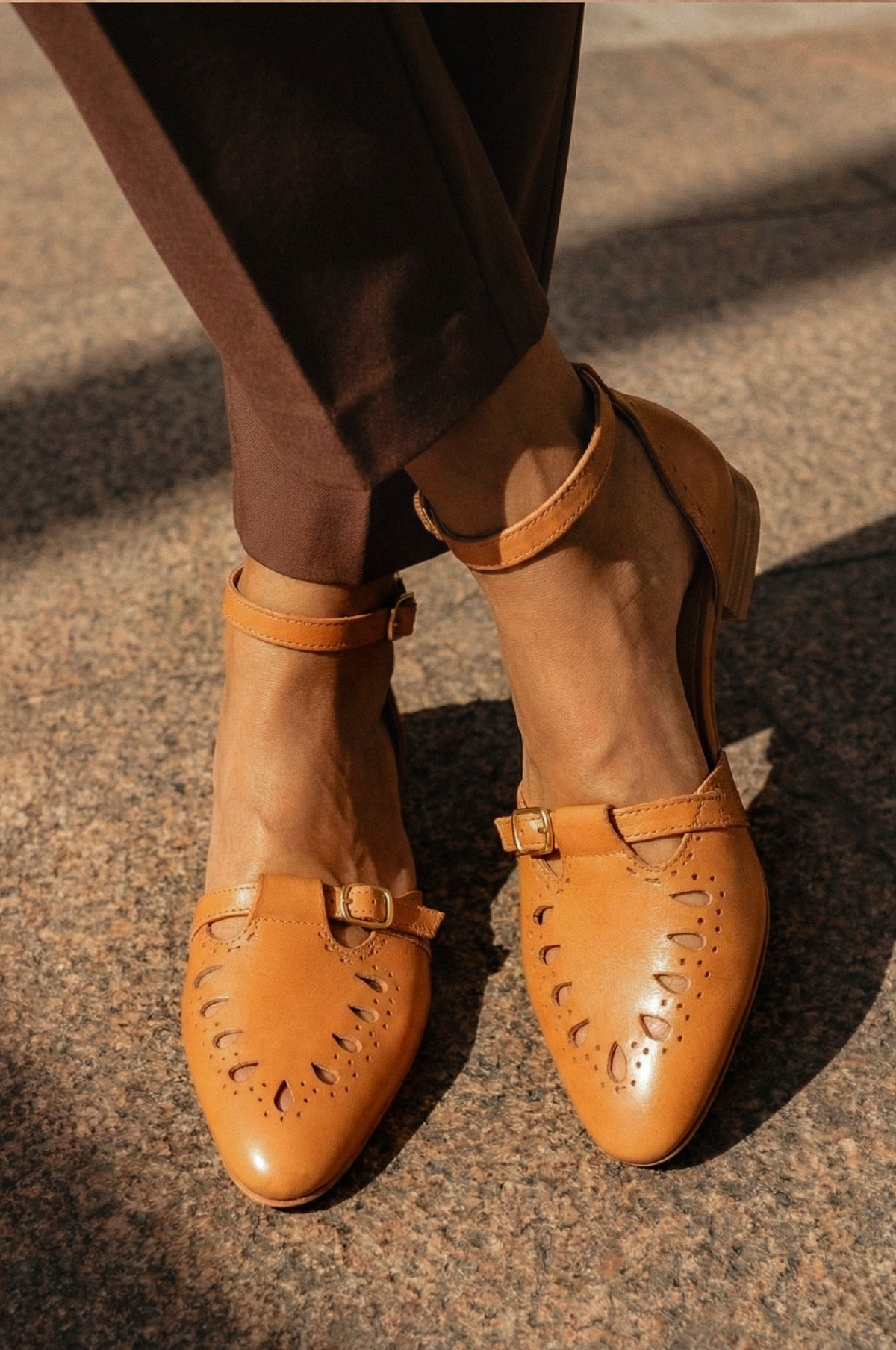 Lycette Pointed Toe Leather Flats-0