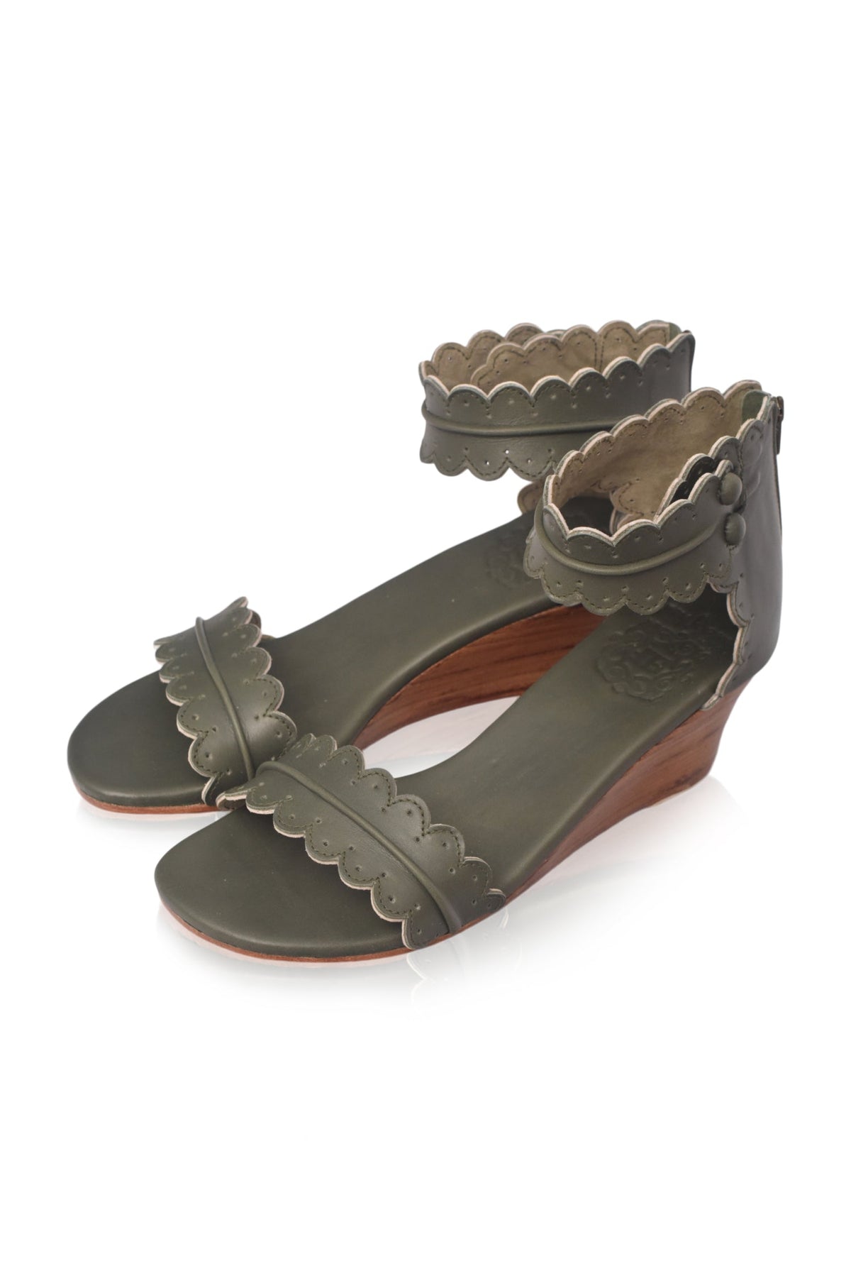 Magdalena Wedges-1