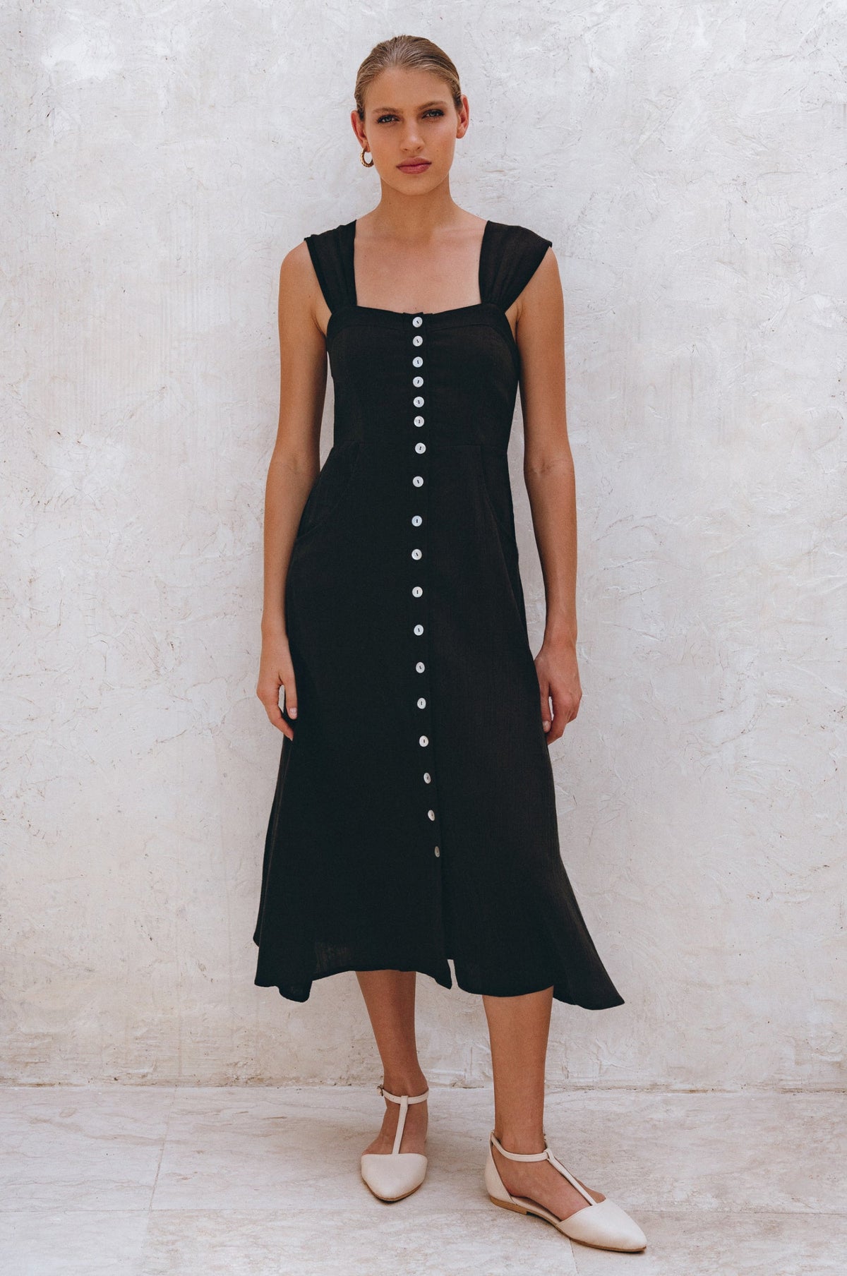 Mira Linen Midi Dress-3