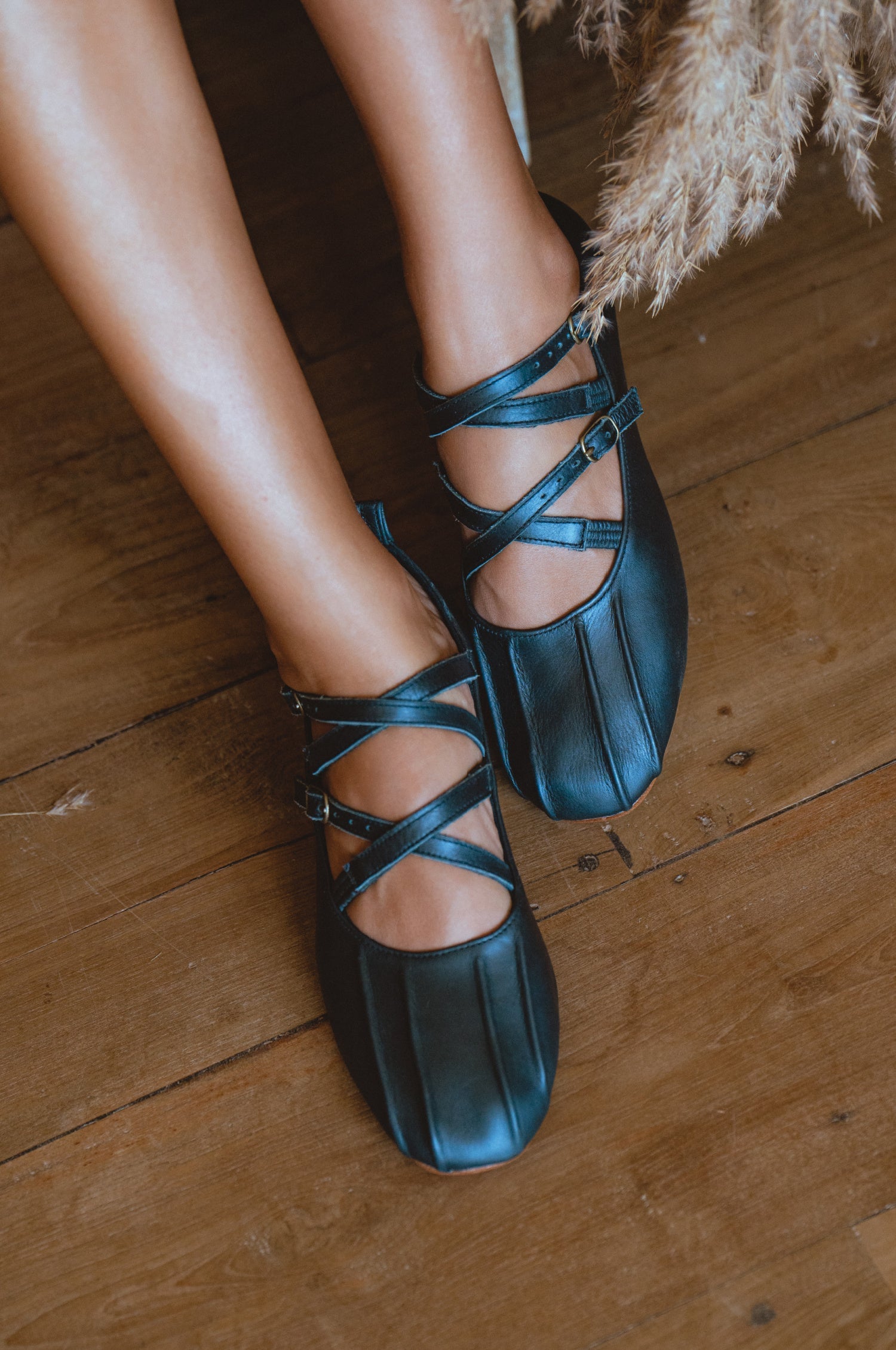 Obsession Criss-Cross Round Toe Flats-0