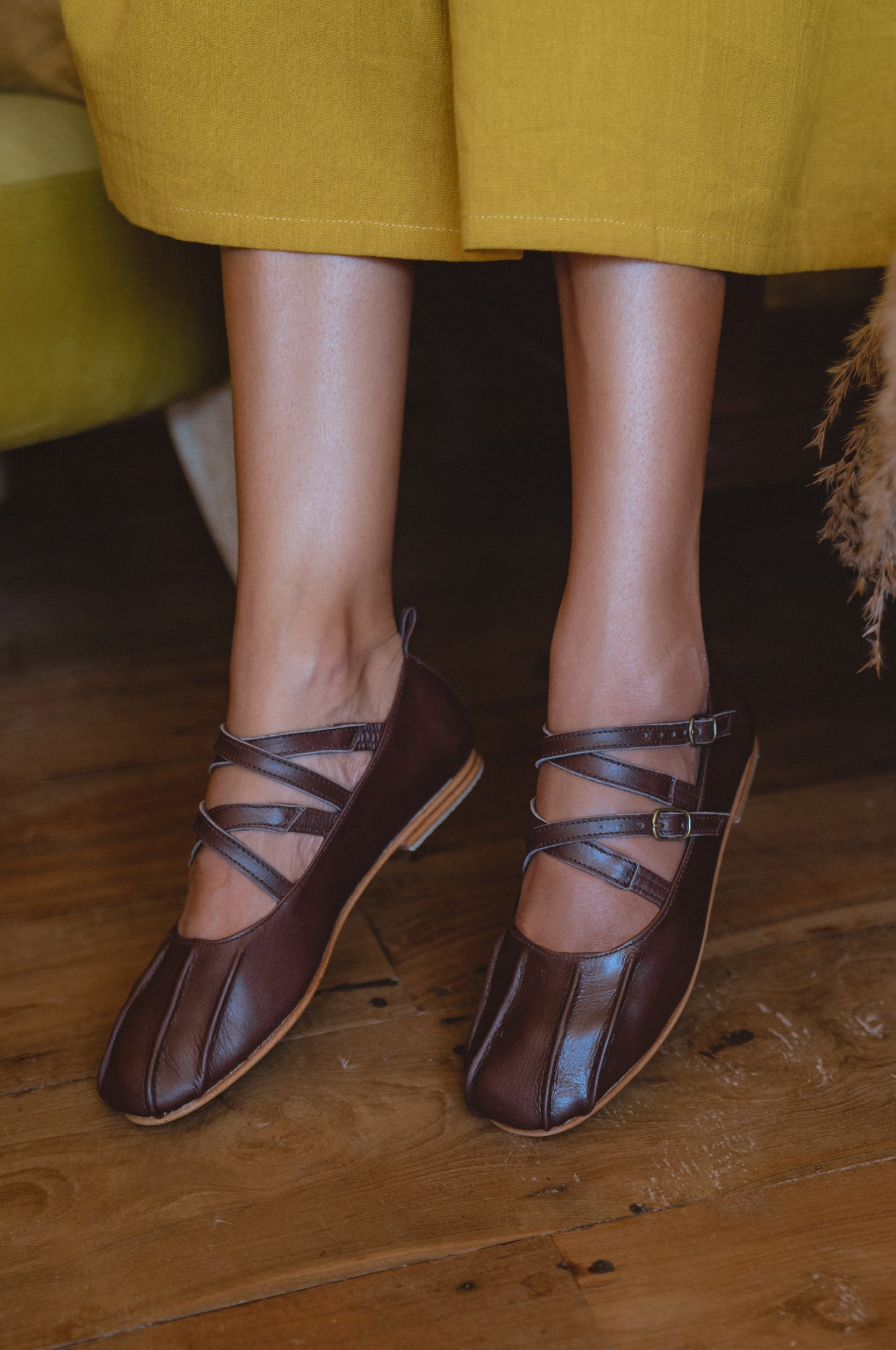 Obsession Criss-Cross Round Toe Flats-0