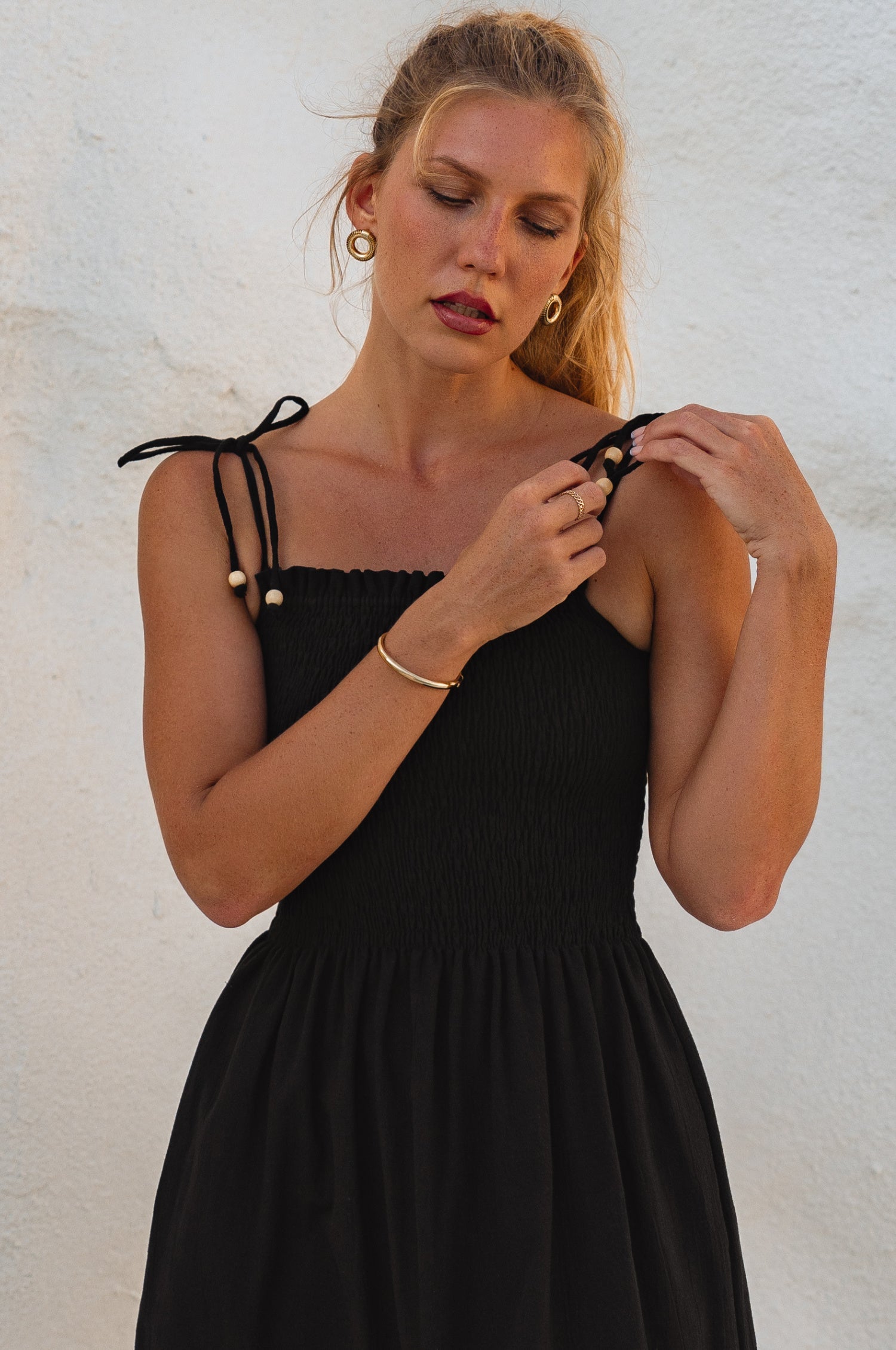 Paradiso Strappy Linen Midi Dress-4
